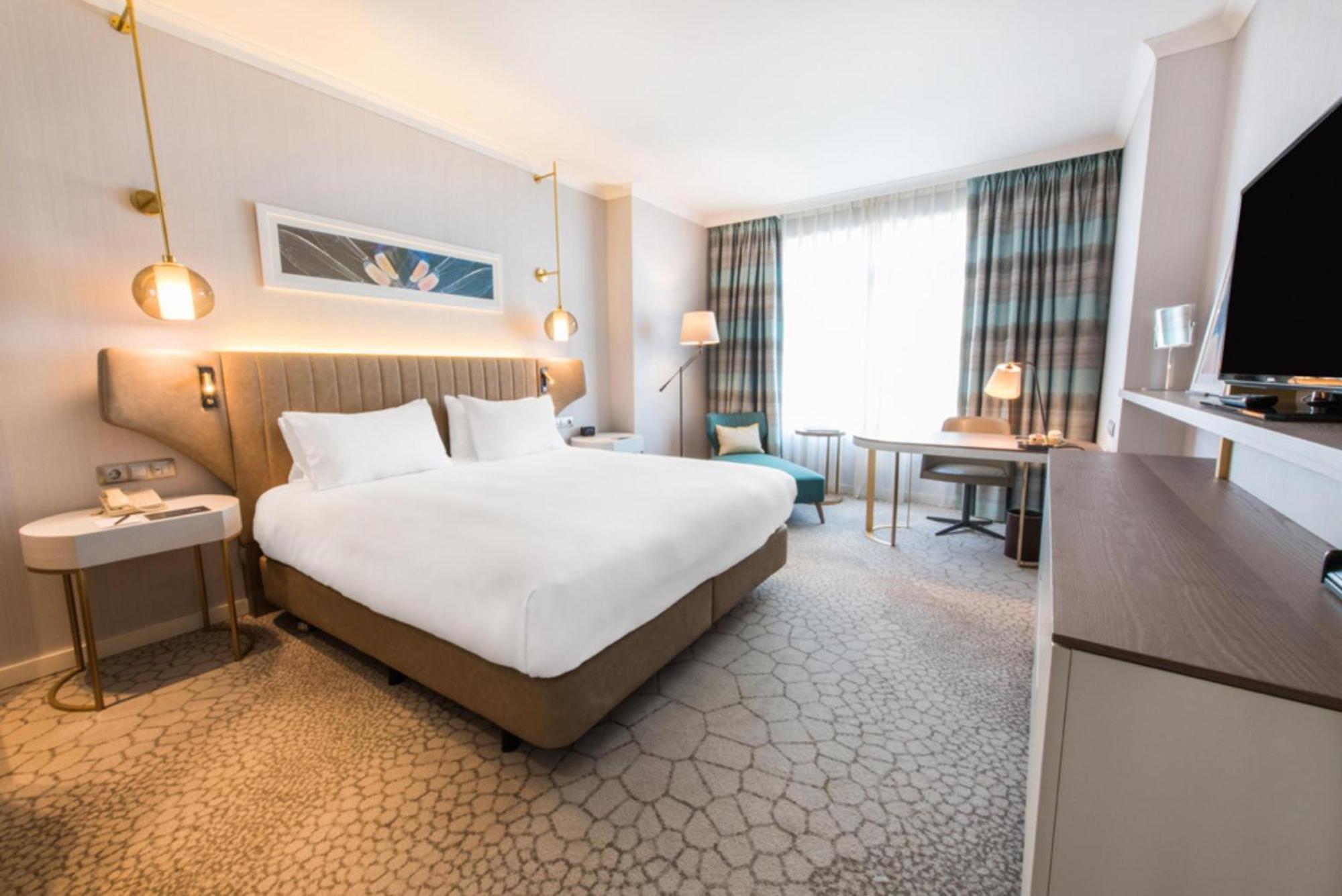 King Guest Room