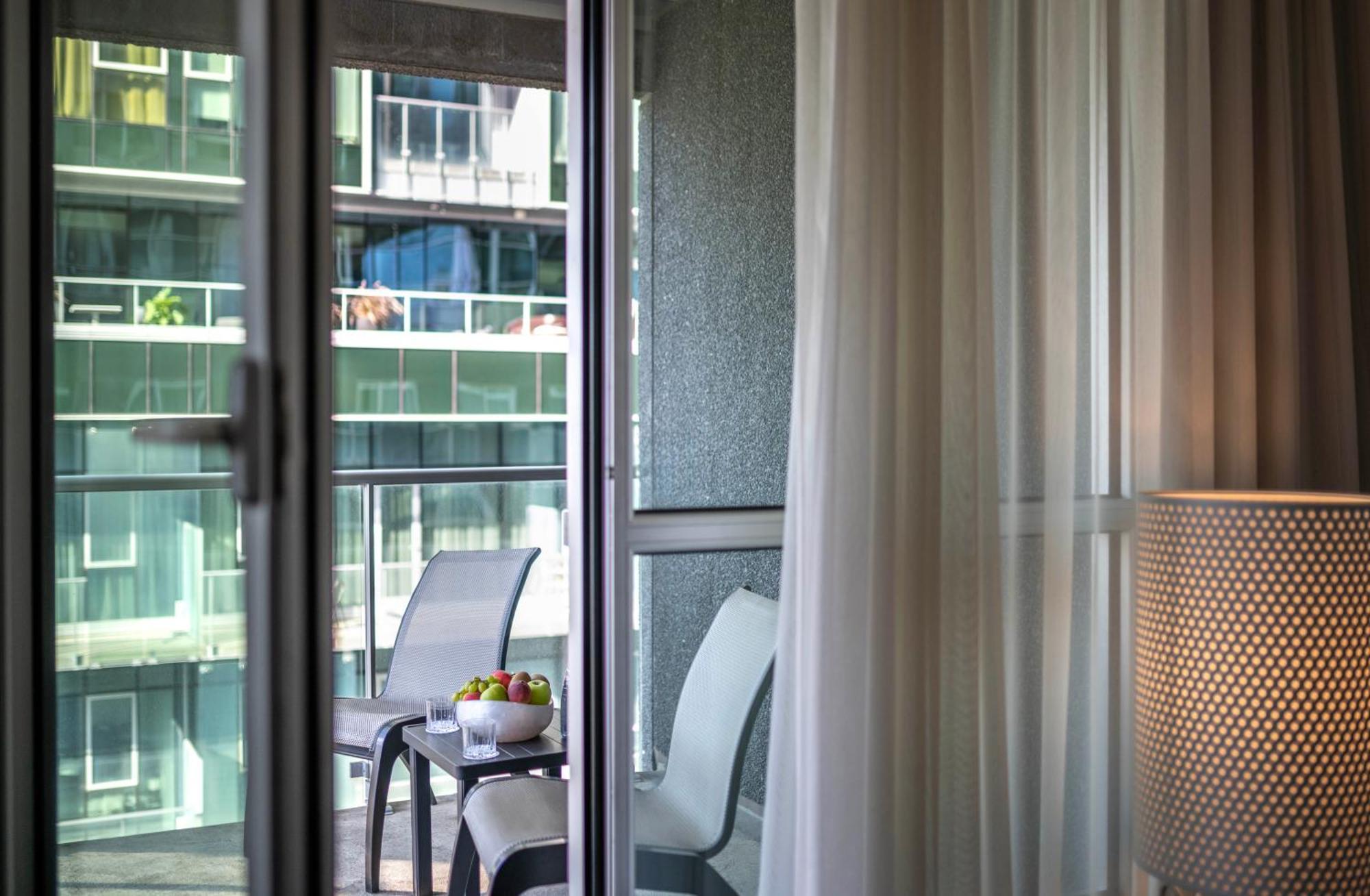 Junior Balcony Suite