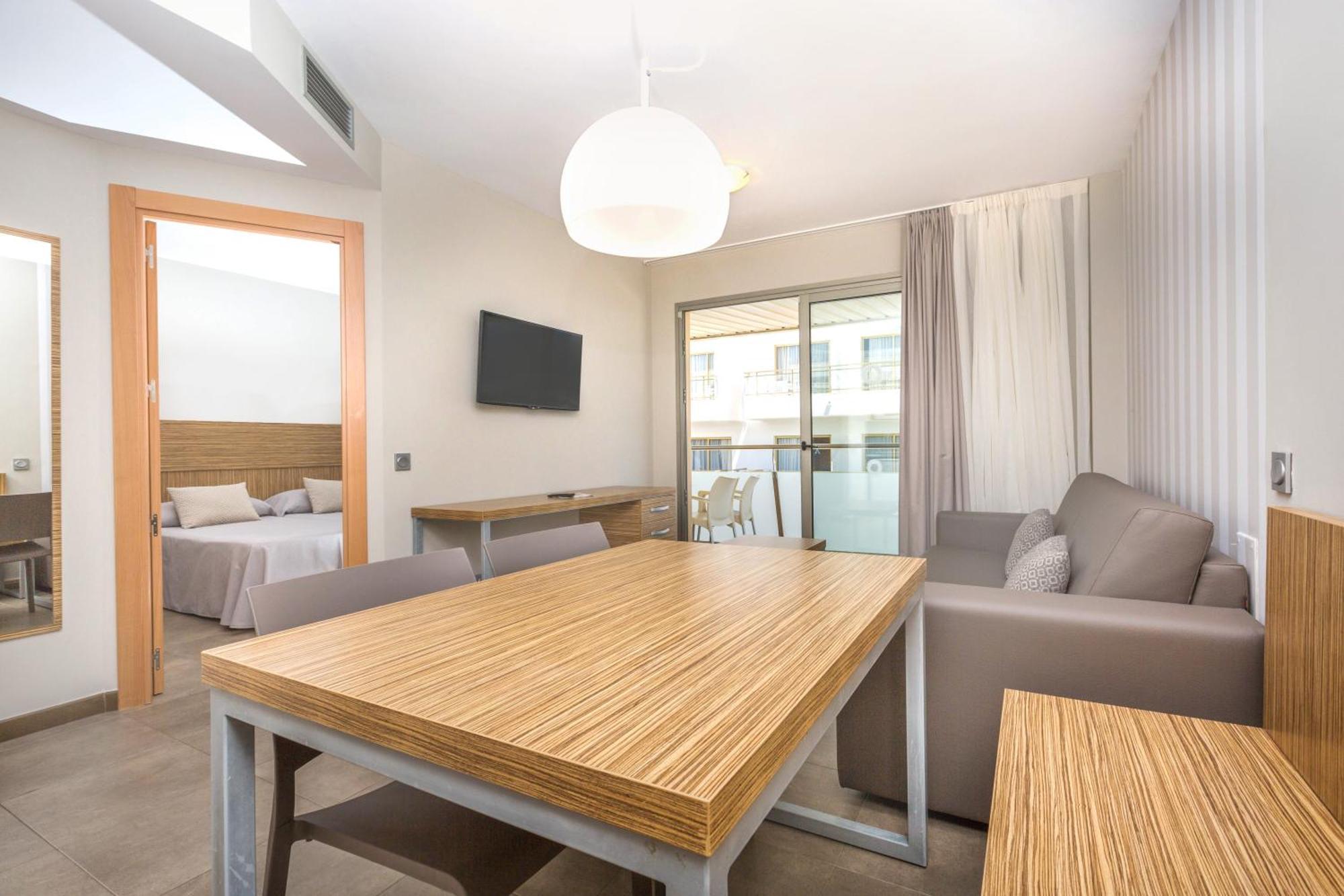 Apartment Sea View