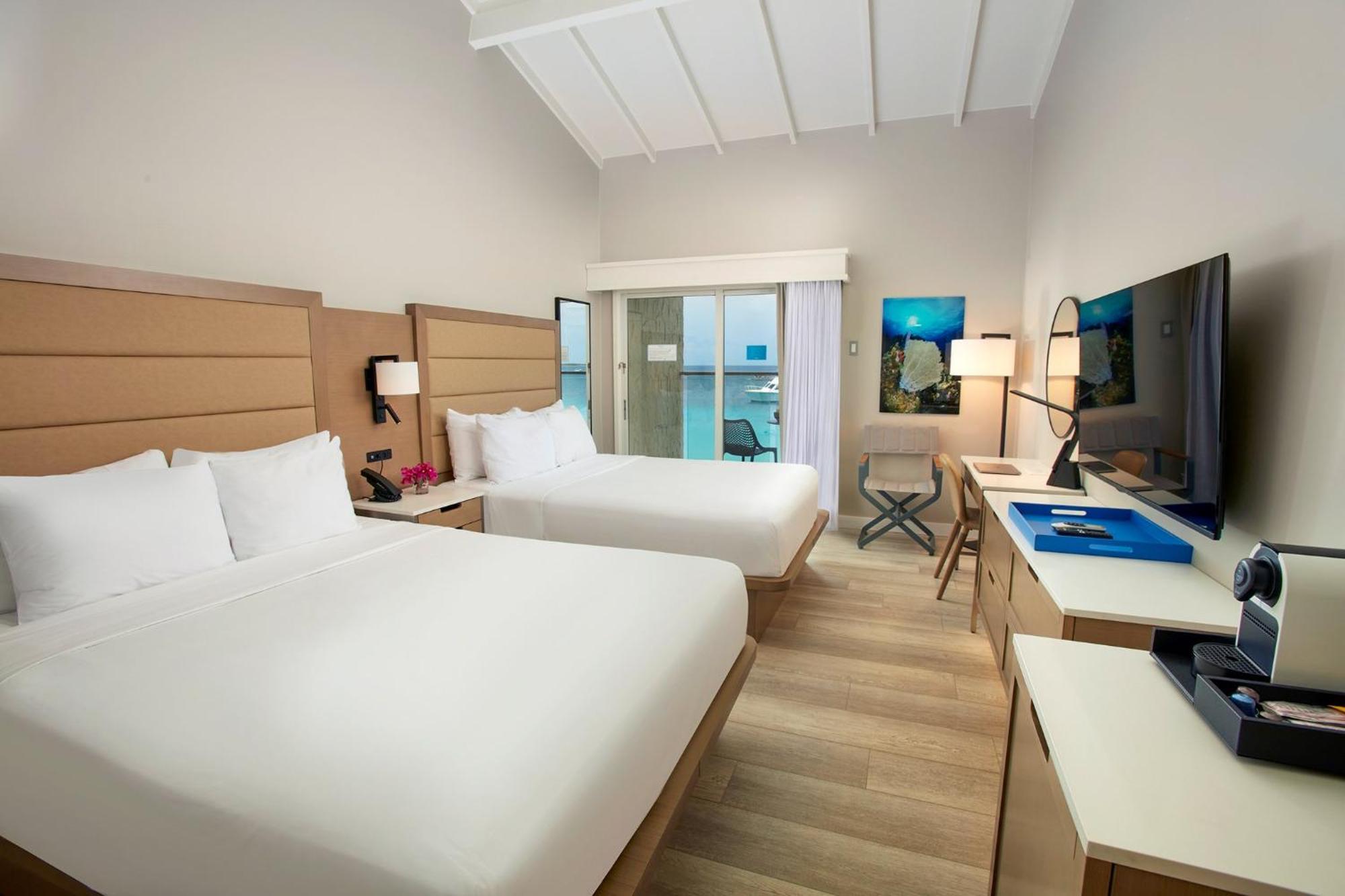 Deluxe Ocean Front Guest Room