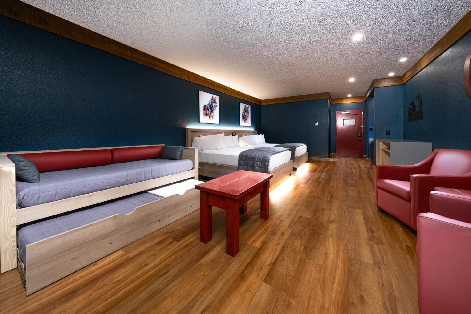 Superior Family Fireplace Suite