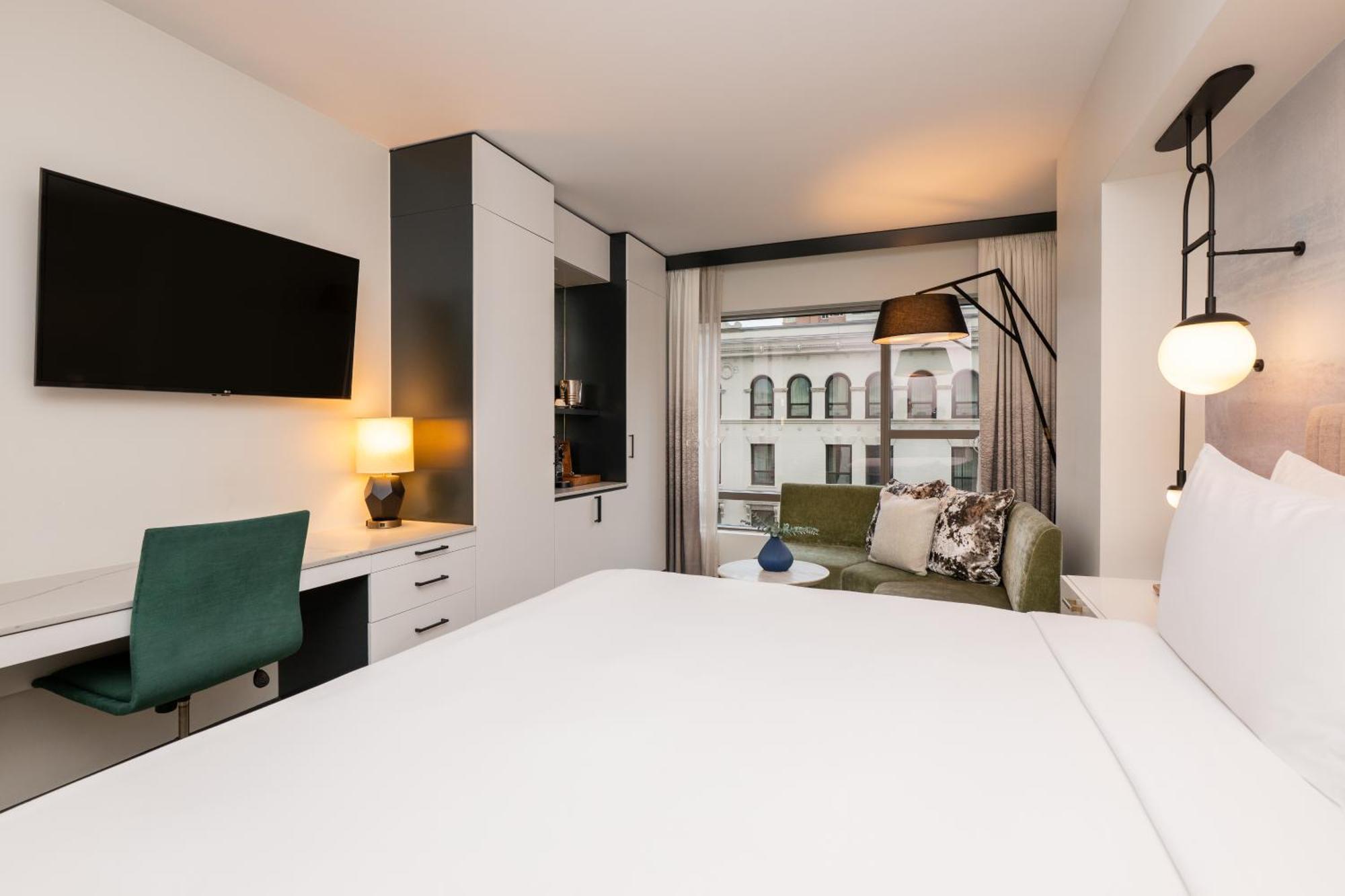 King Room