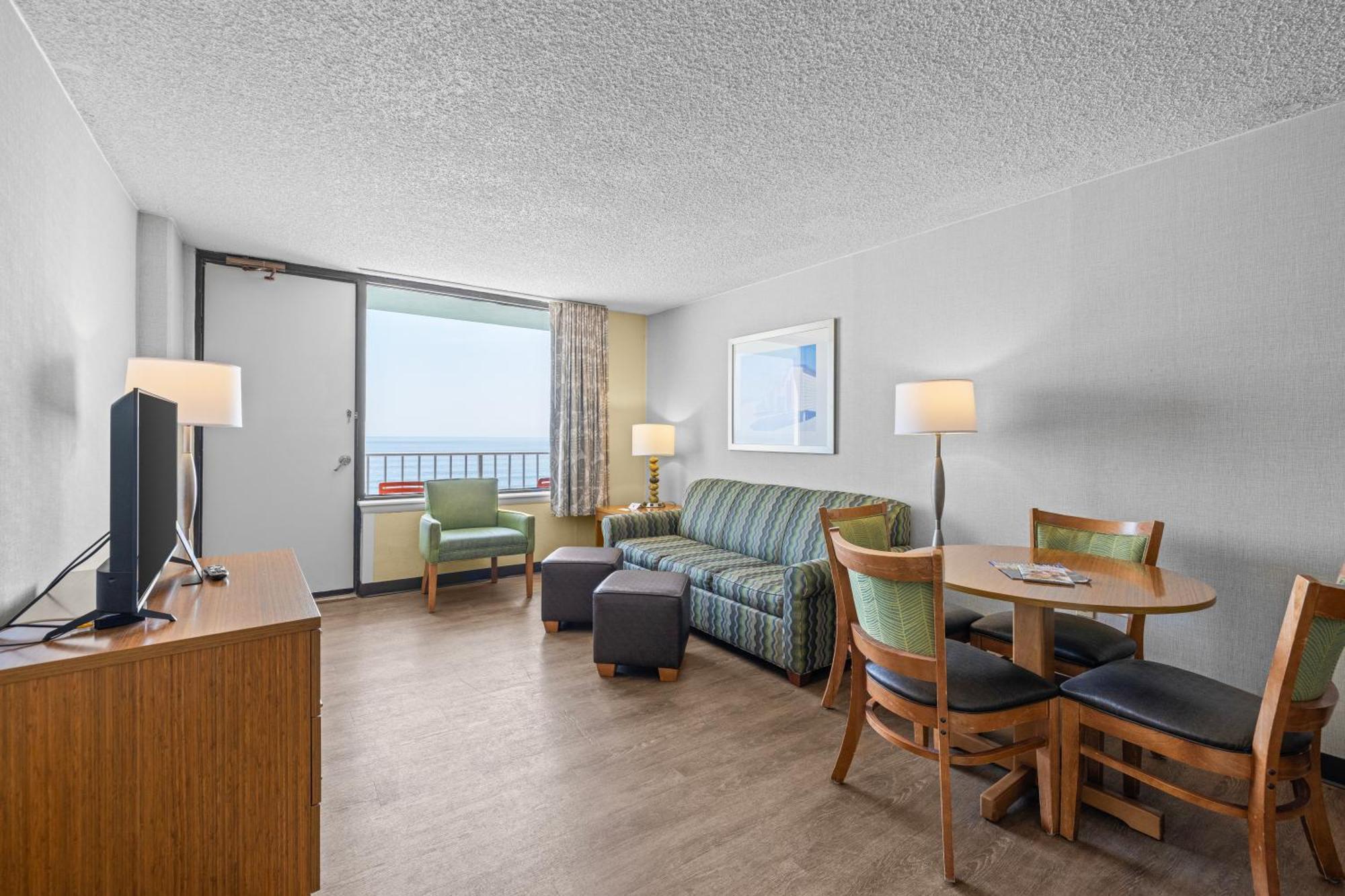 King Suite Sofa Bed Oceanfront Private Balcony
