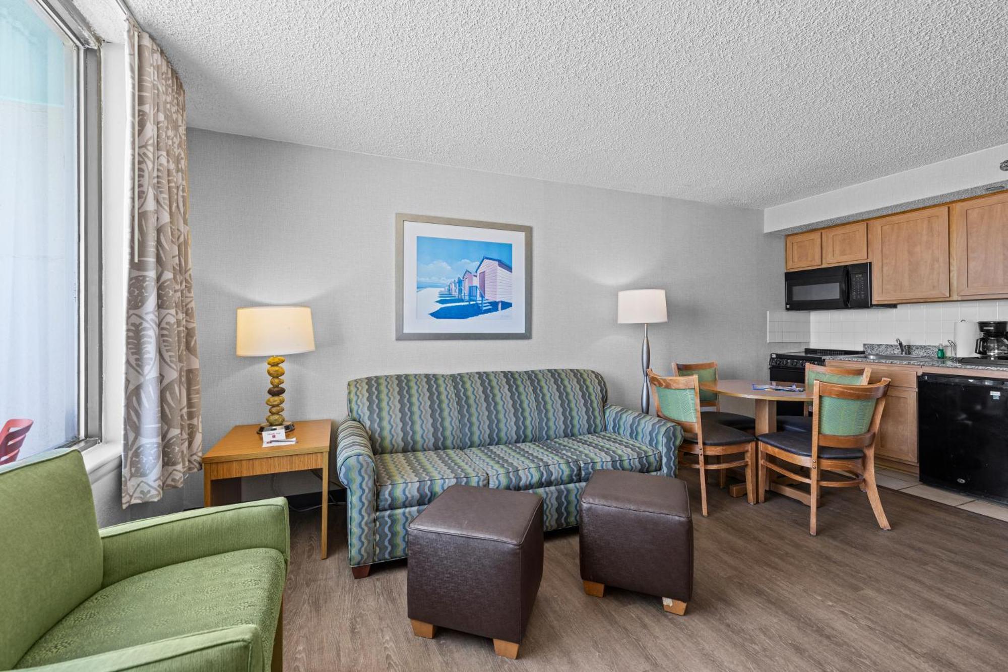 King Suite Sofa Bed Oceanfront Private Balcony