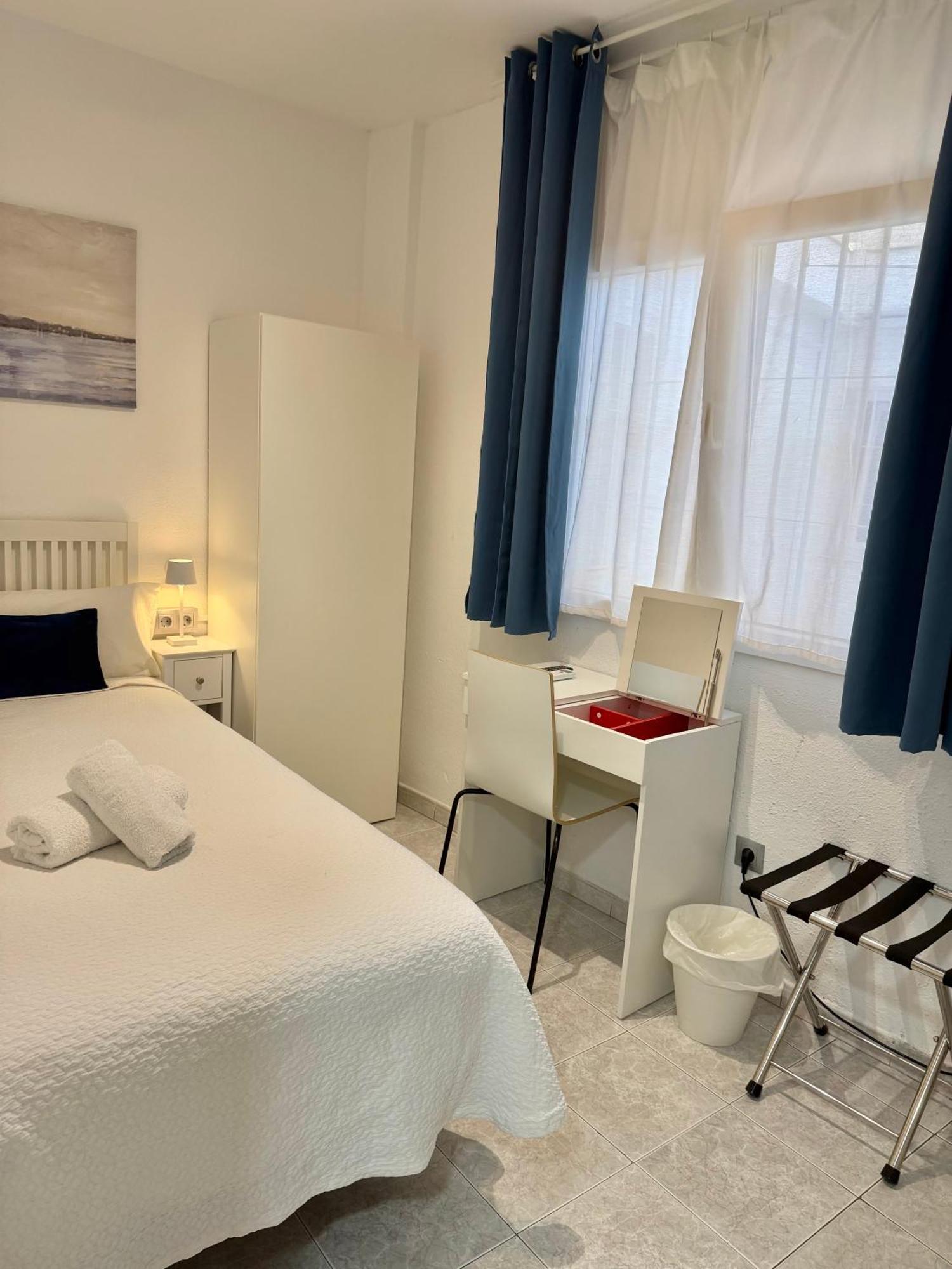 Small Single Room