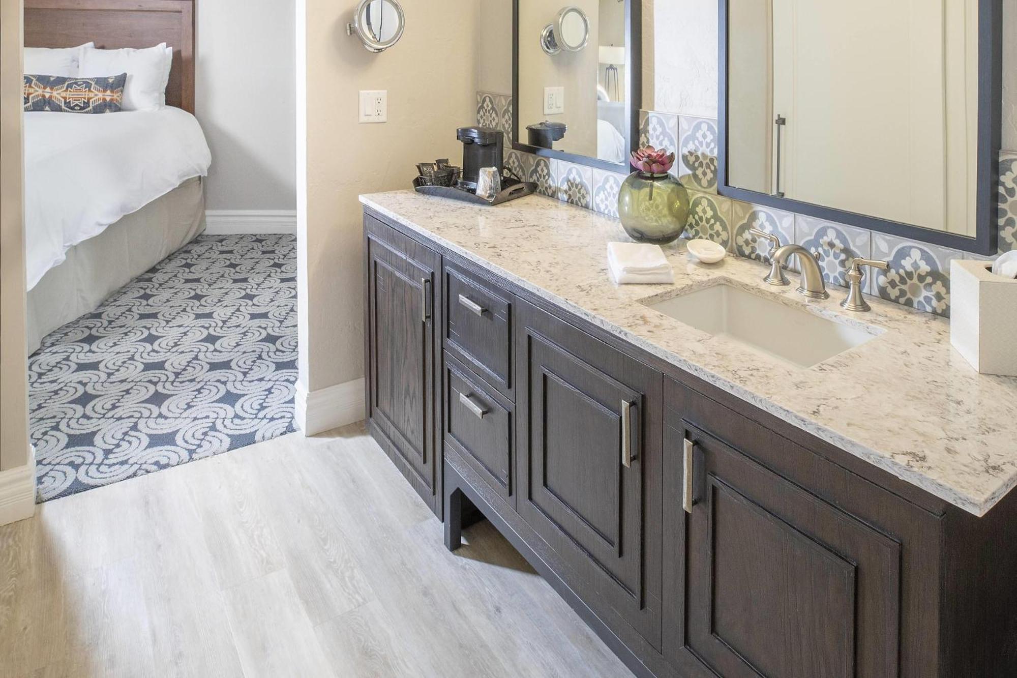 2 Double Beds Casita Junior Studio Suite Desert View