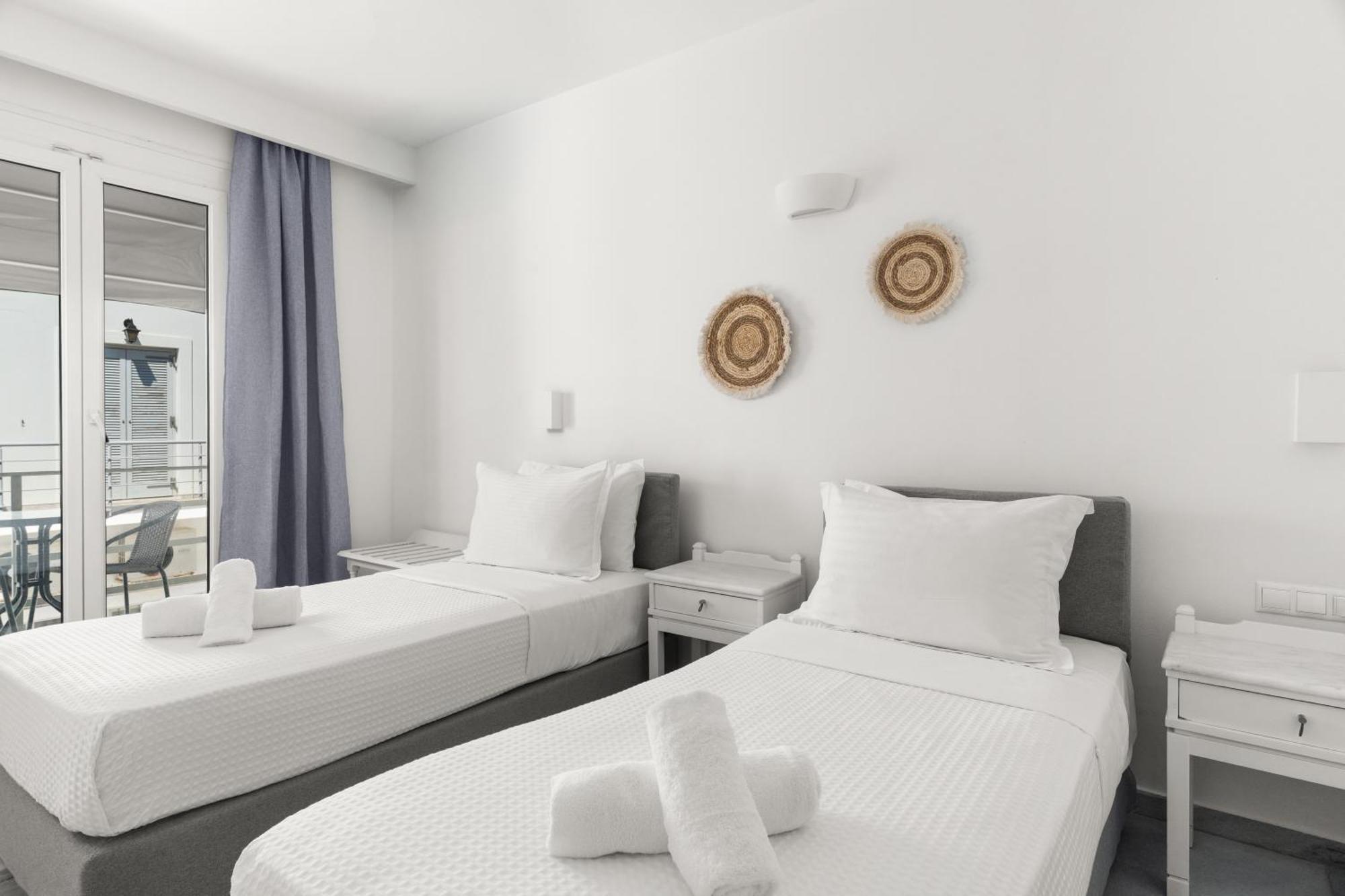 Superior Side Sea View Room