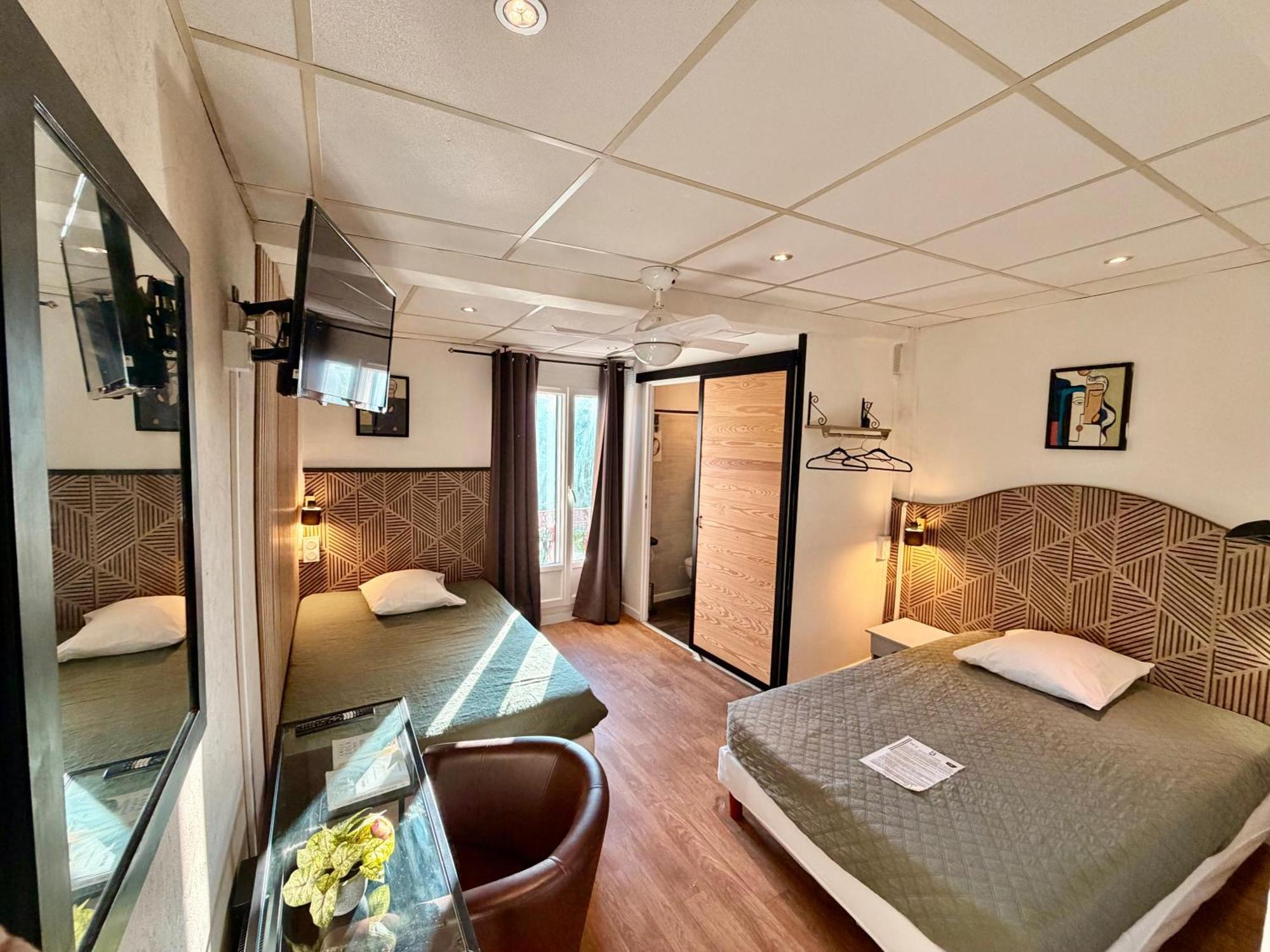 Economy Twin Room