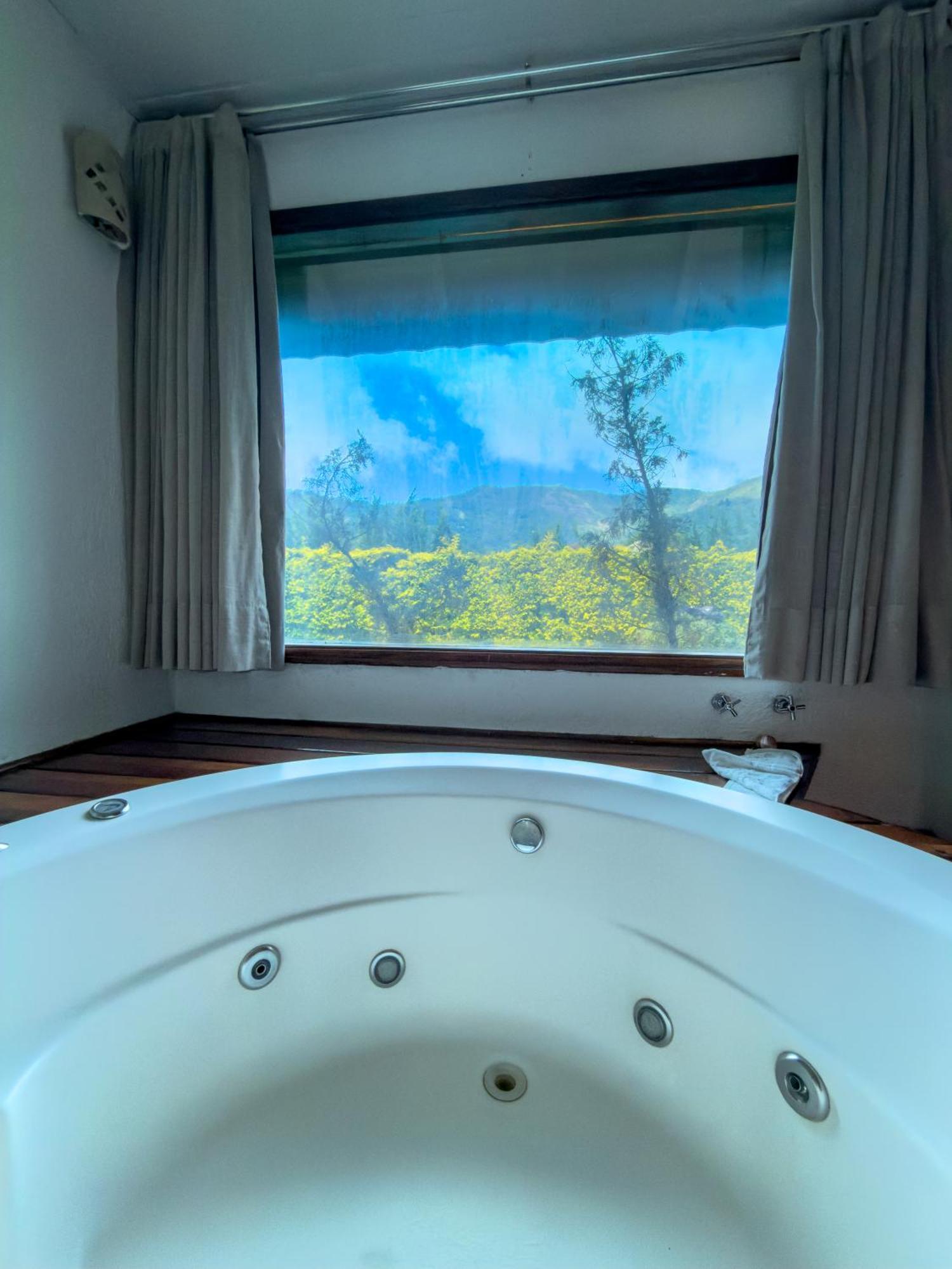 Chalet Elegance,1769535583:JPEG