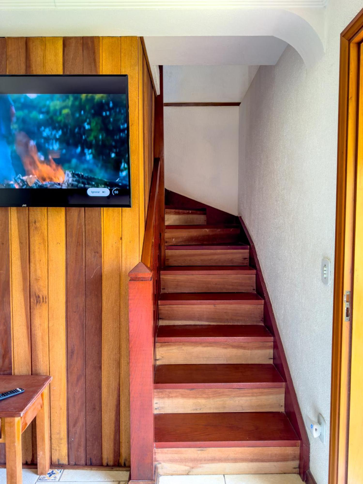 Family Room Mountain View