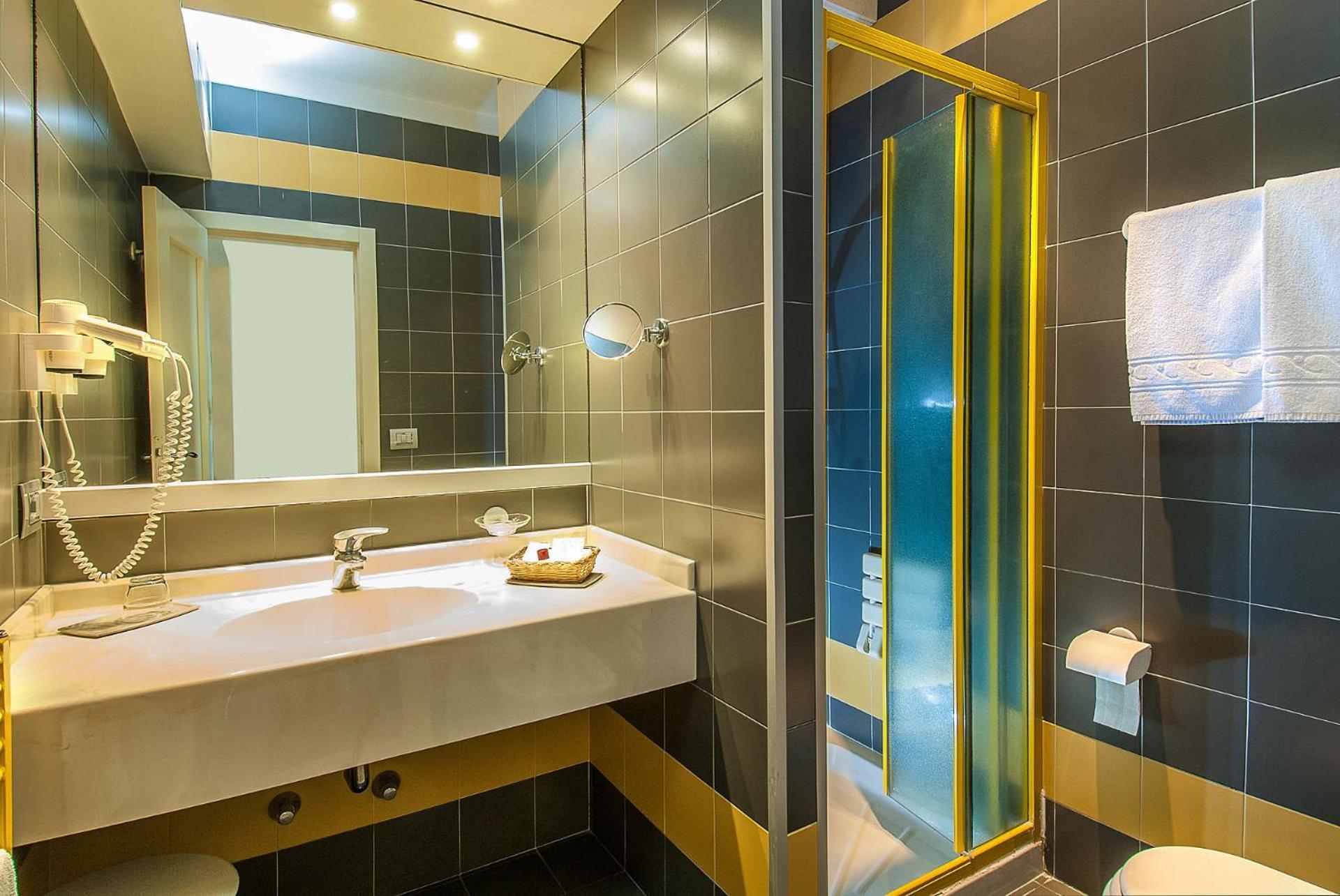 Standard Double or Twin Room Sea View