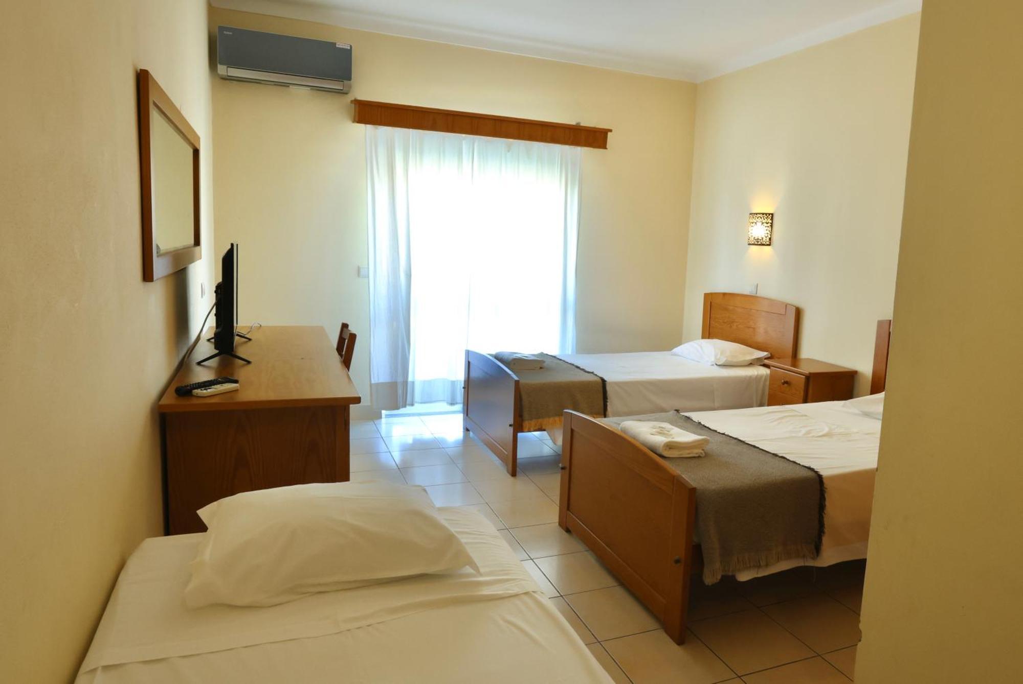 Triple Room Balcony