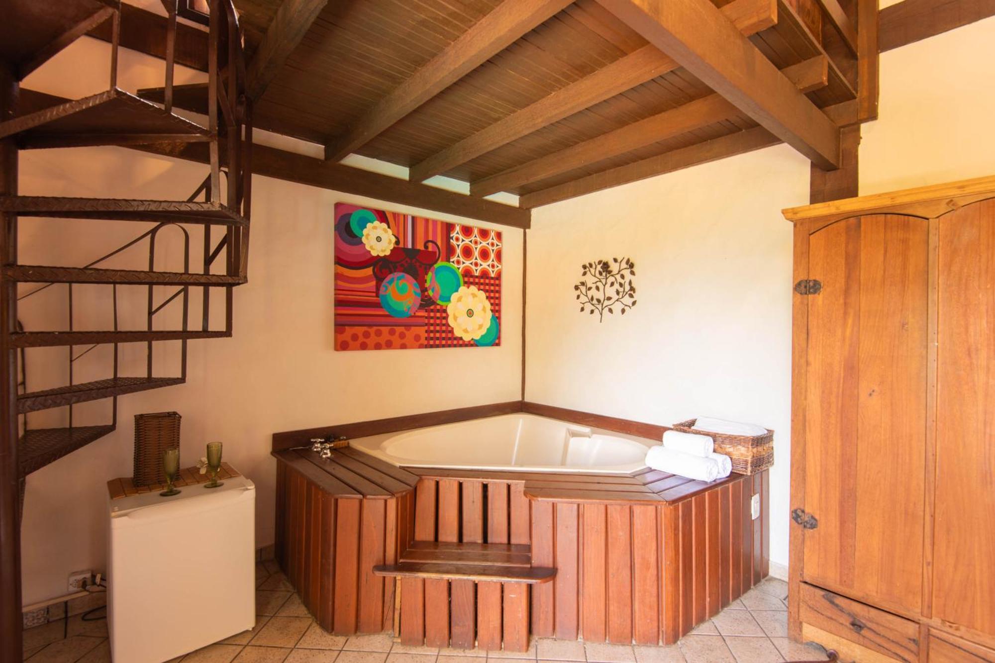 Deluxe Double Room Bath