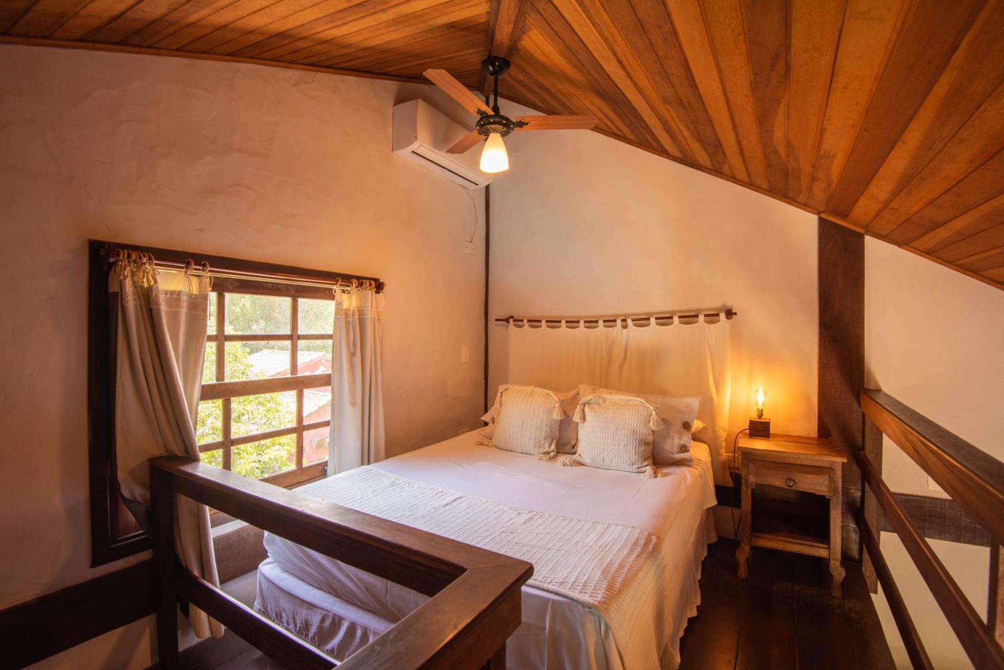 Deluxe Double Room Bath