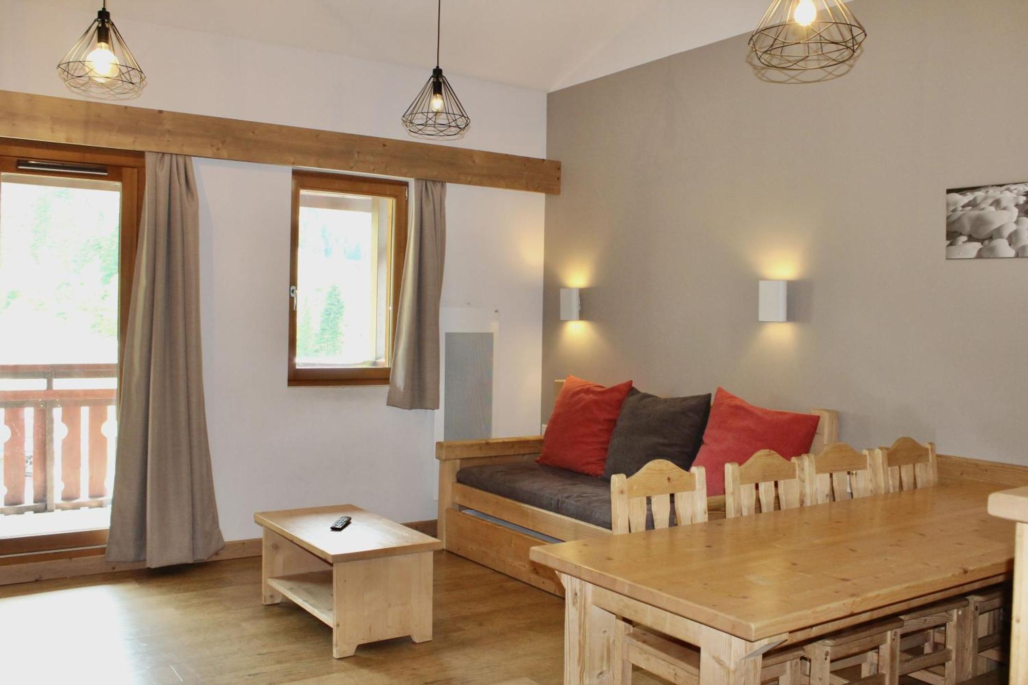 Four-Bedroom Apartment,1769559607:JPEG