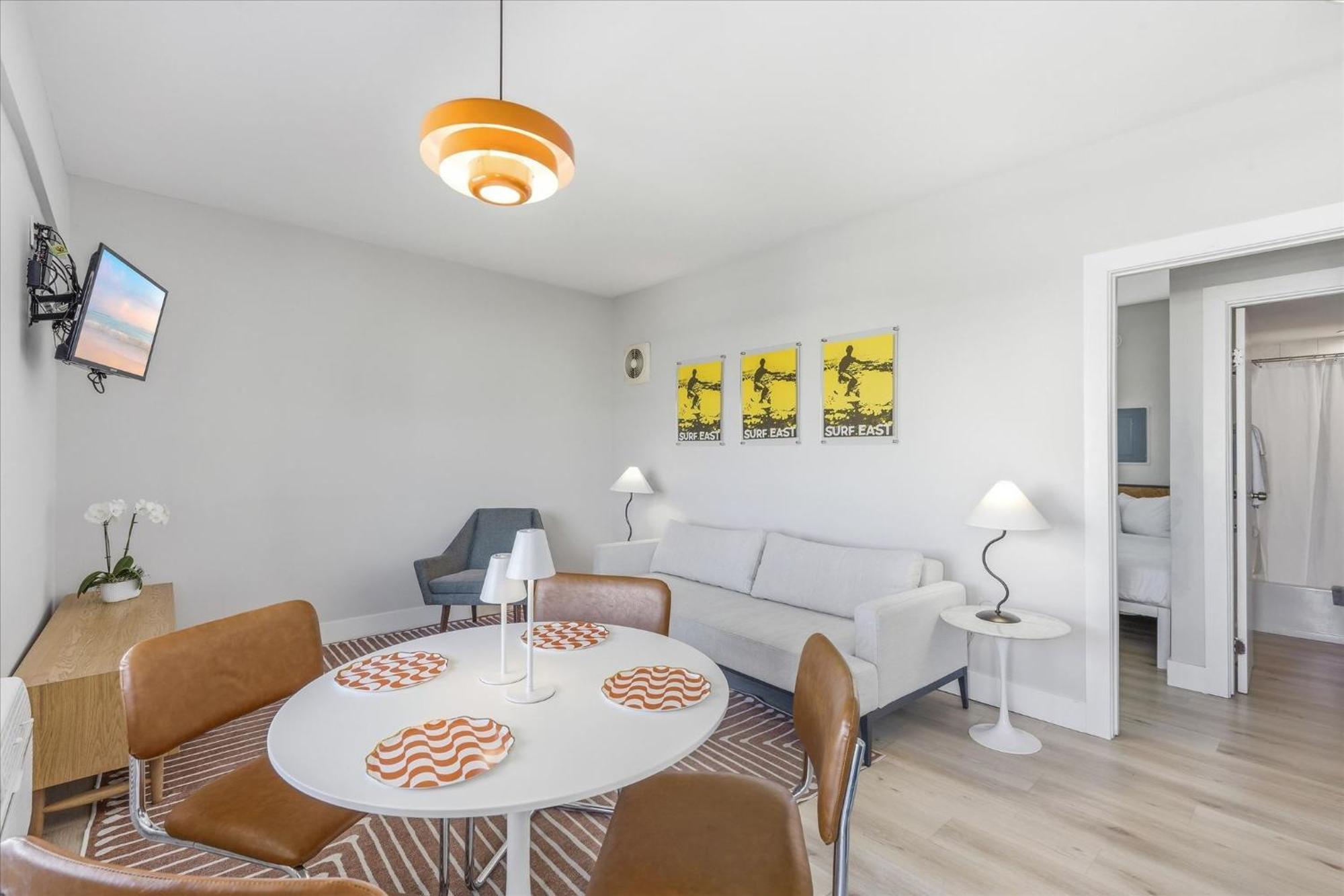 One-Bedroom Suite
