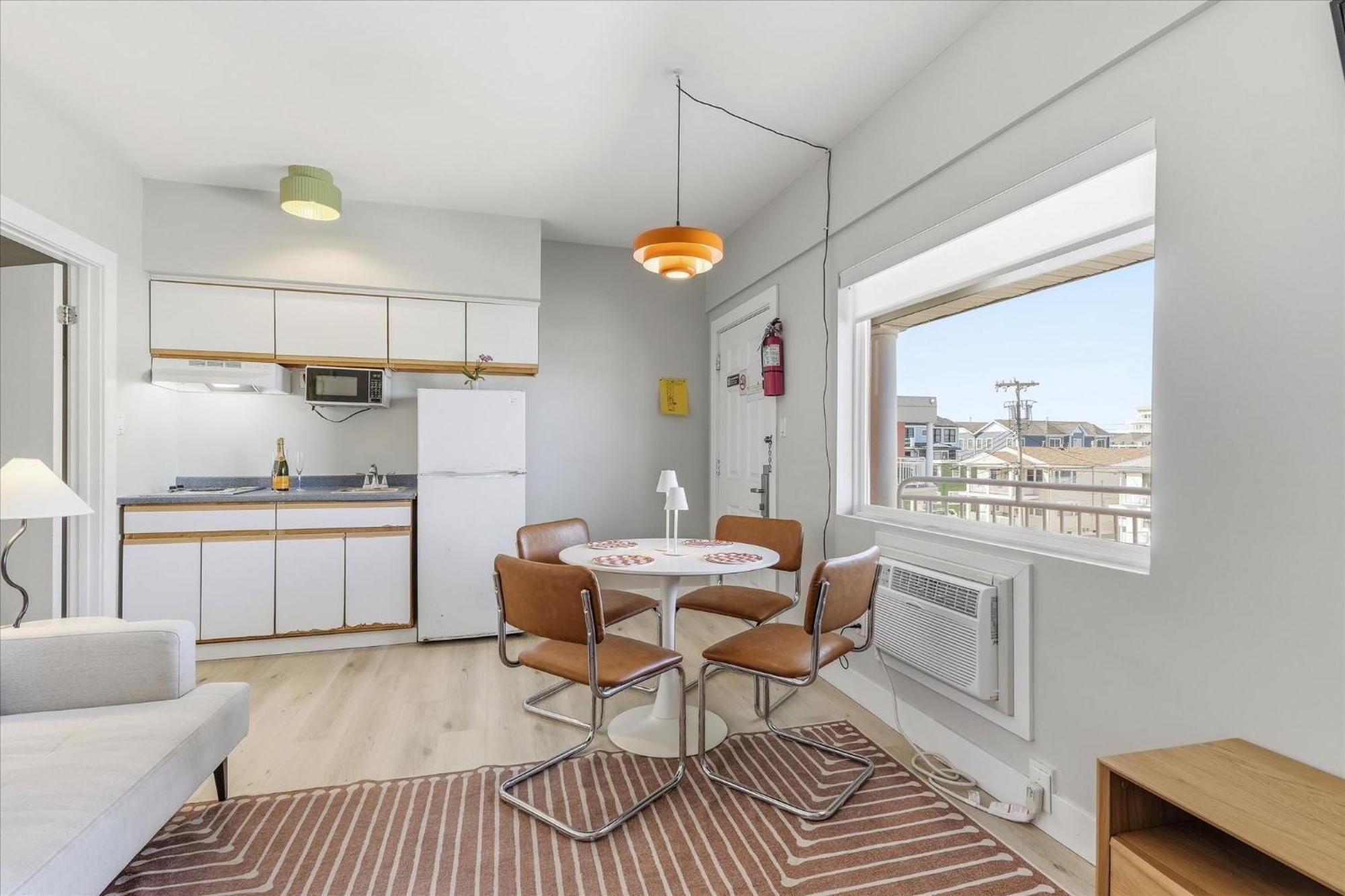 One-Bedroom Suite