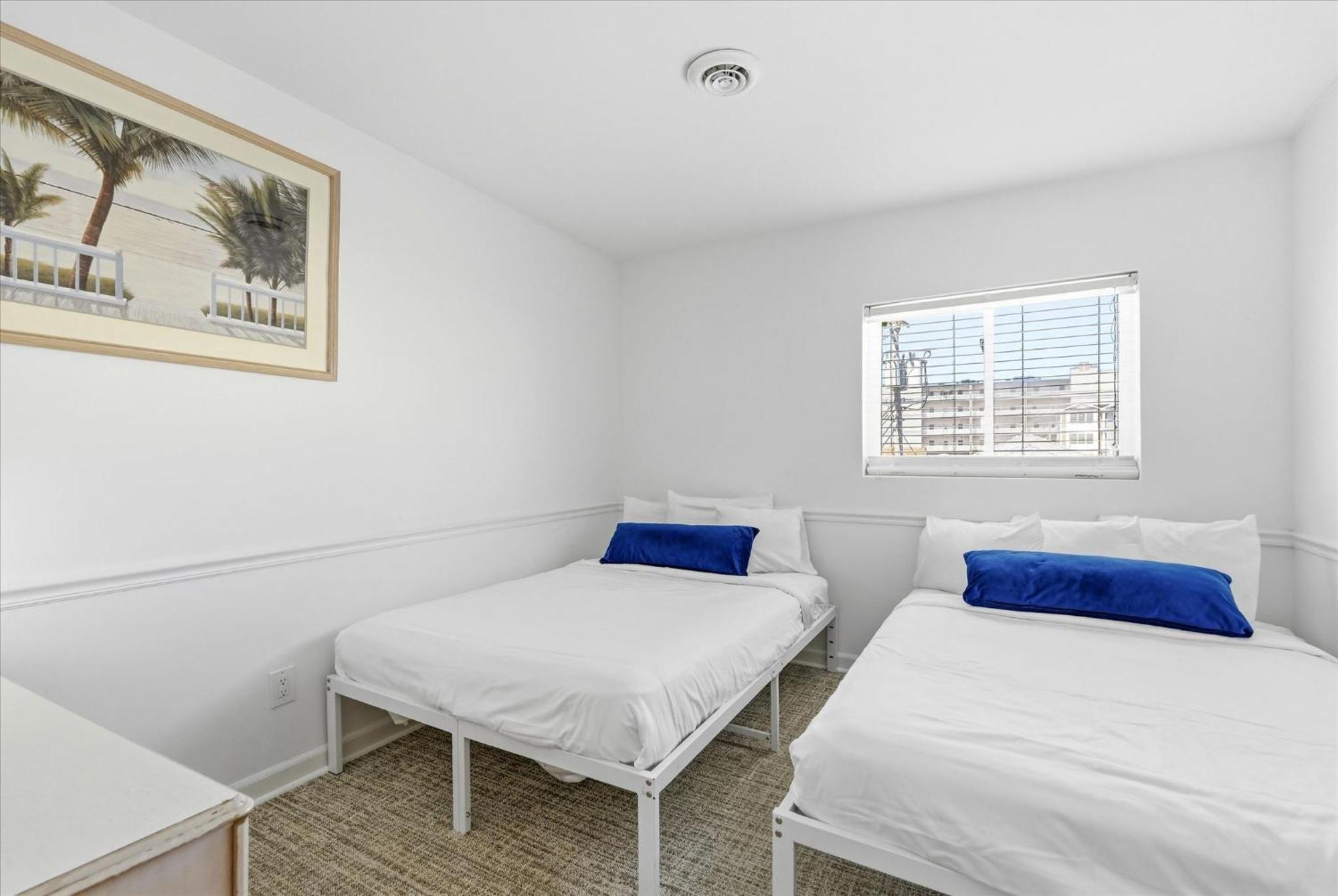 Three-Bedroom Apartment Penthouse