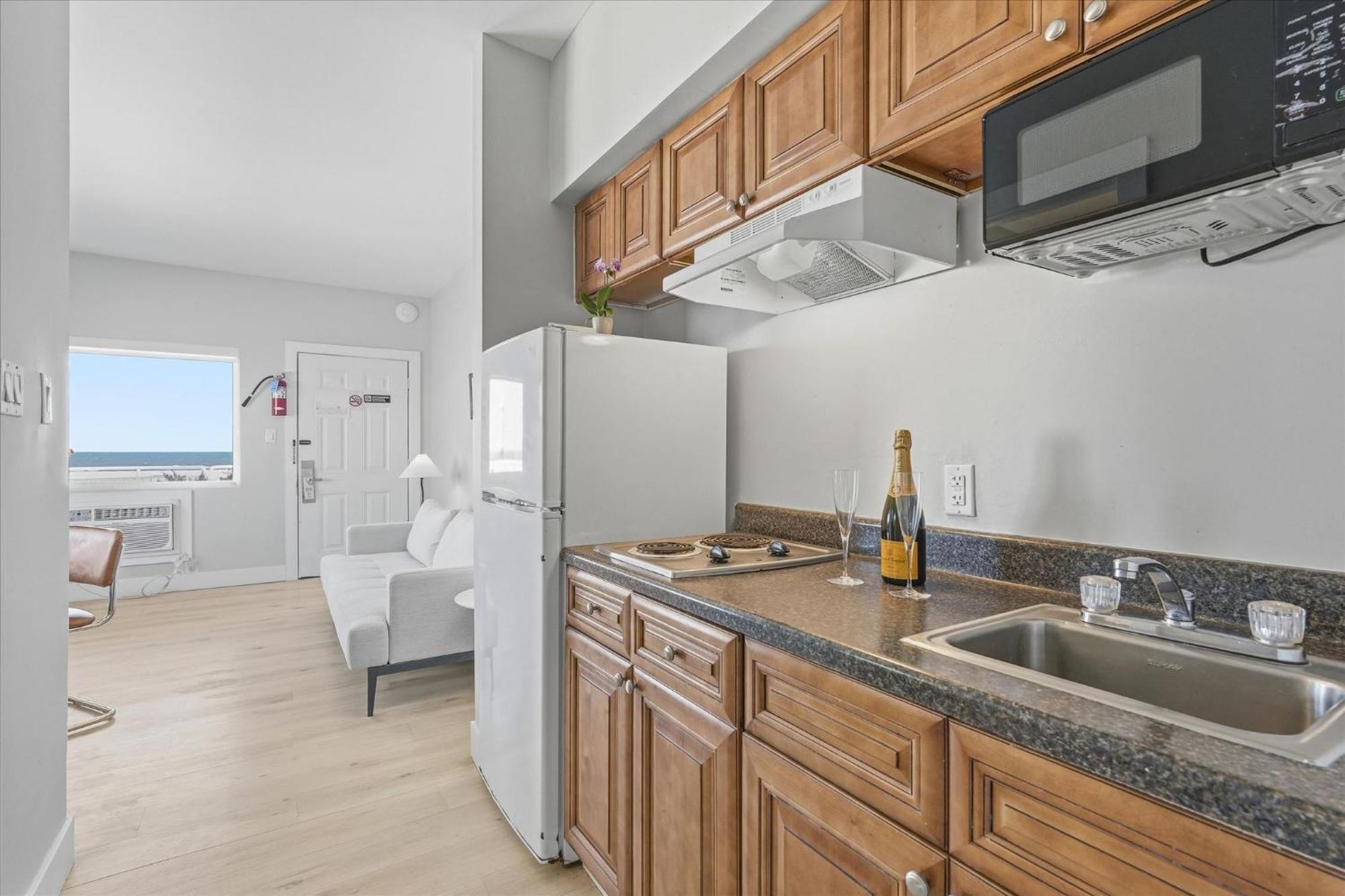 One-Bedroom Suite Ocean View