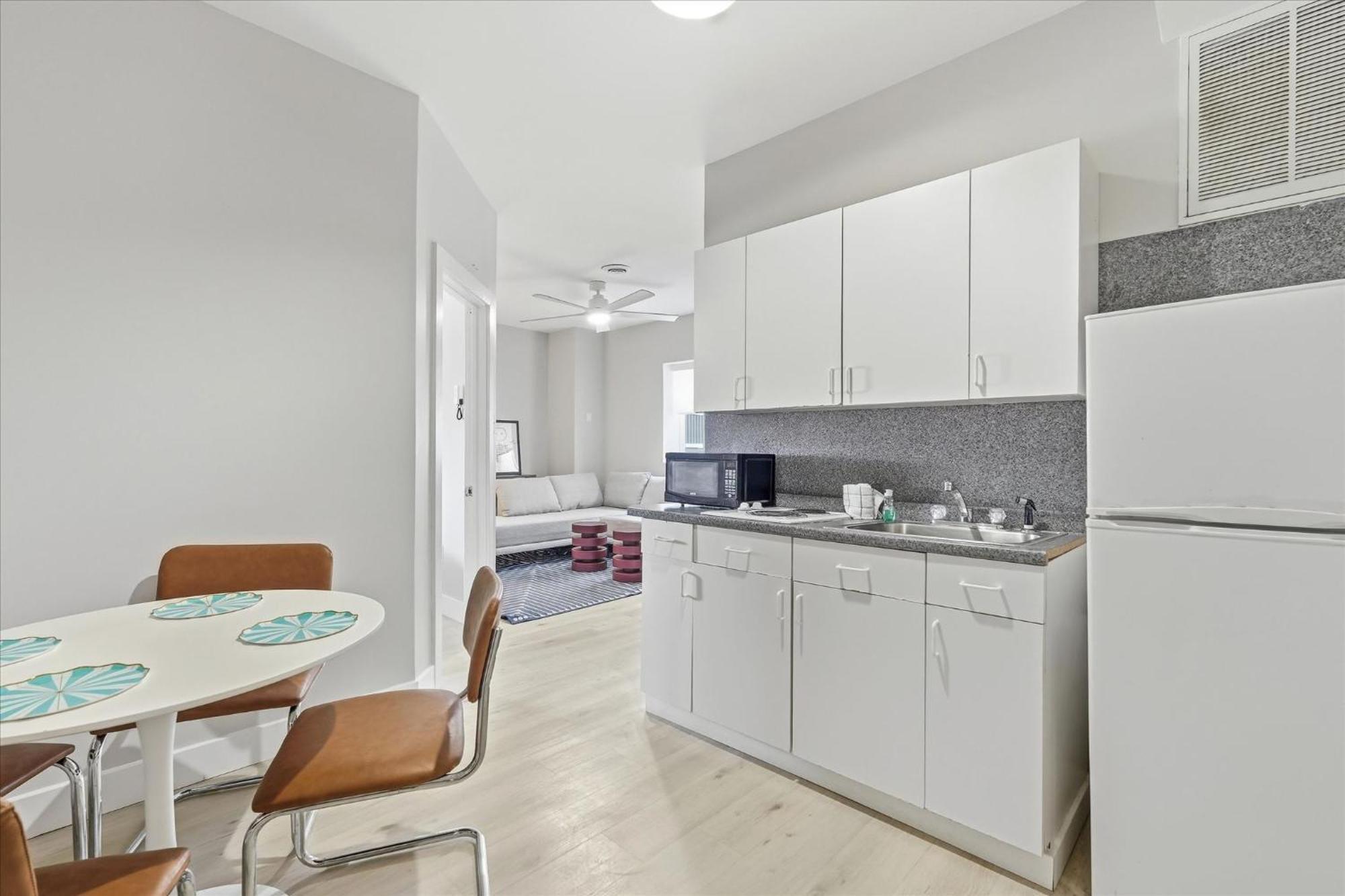One-Bedroom Suite