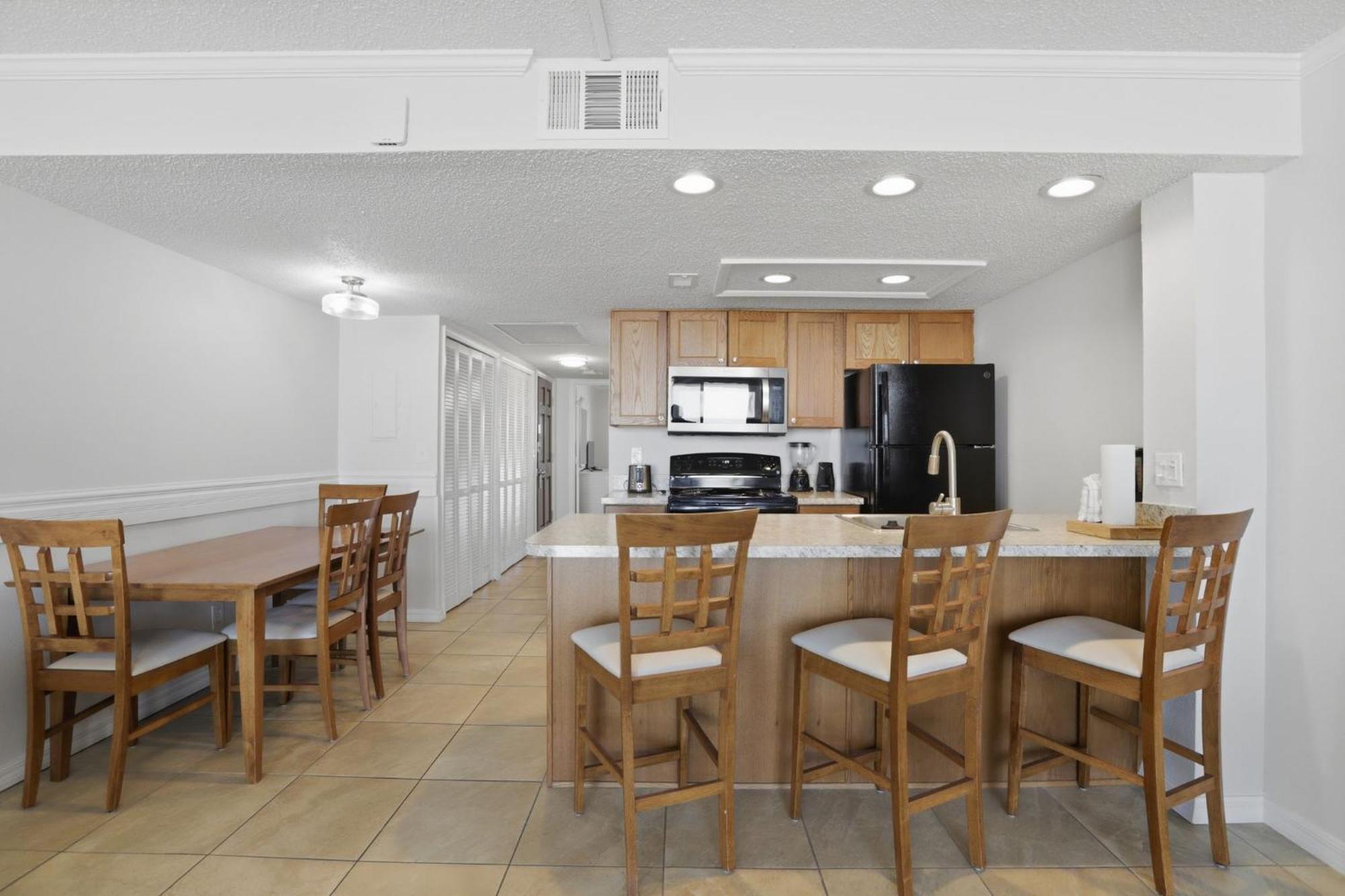 One-Bedroom Suite Oceanfront View
