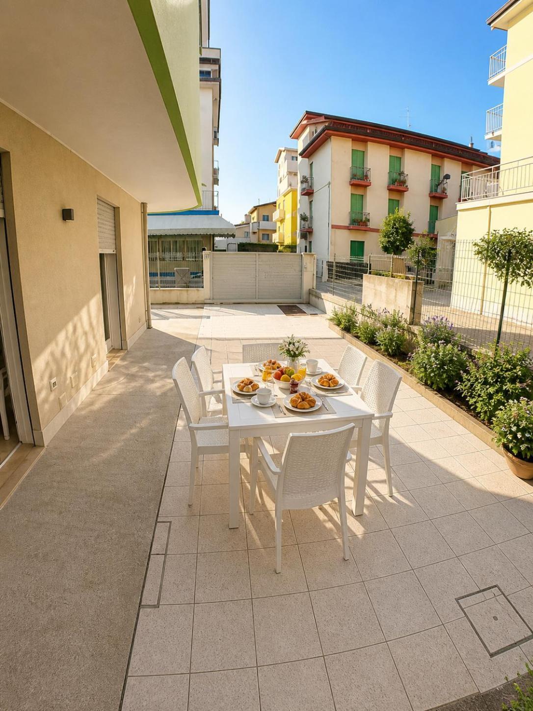 Apartment Ground Floor