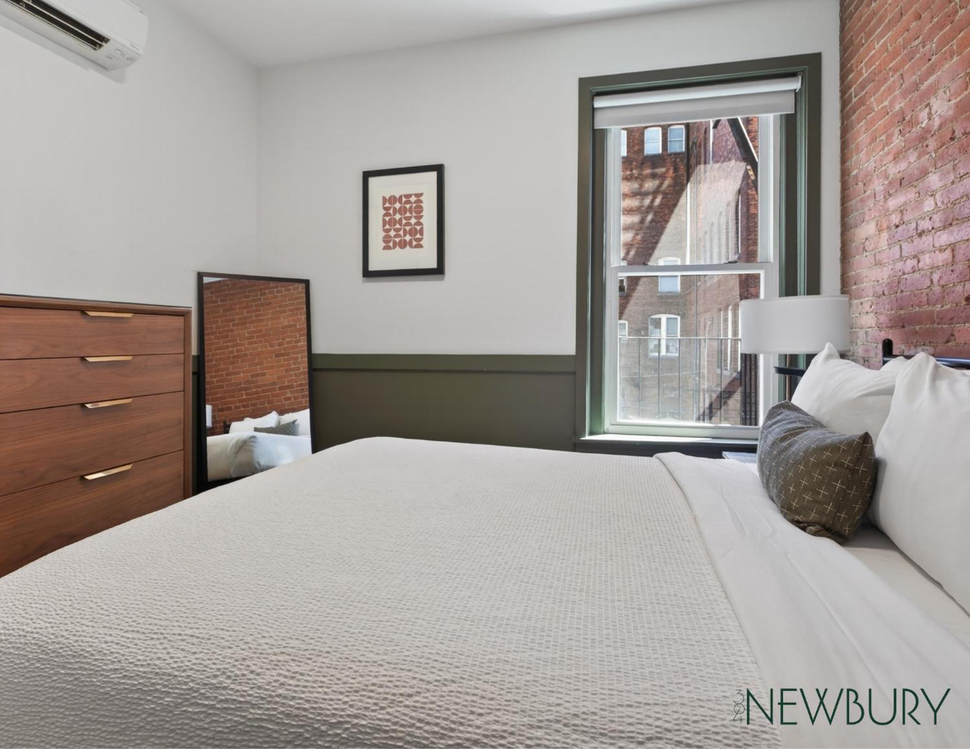 Superior One-Bedroom Apartment 2