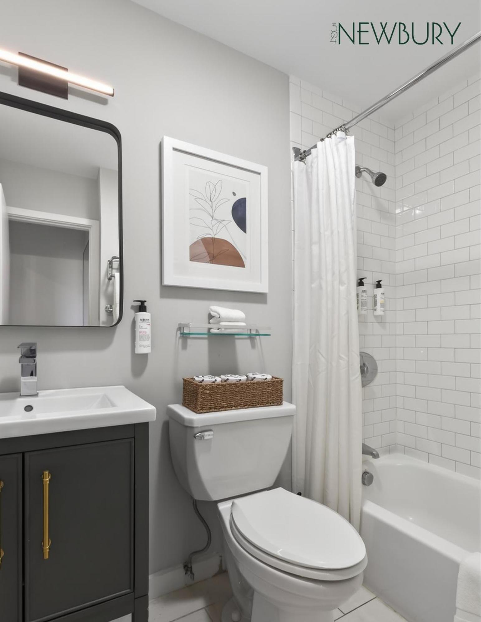 Superior One-Bedroom Apartment 5