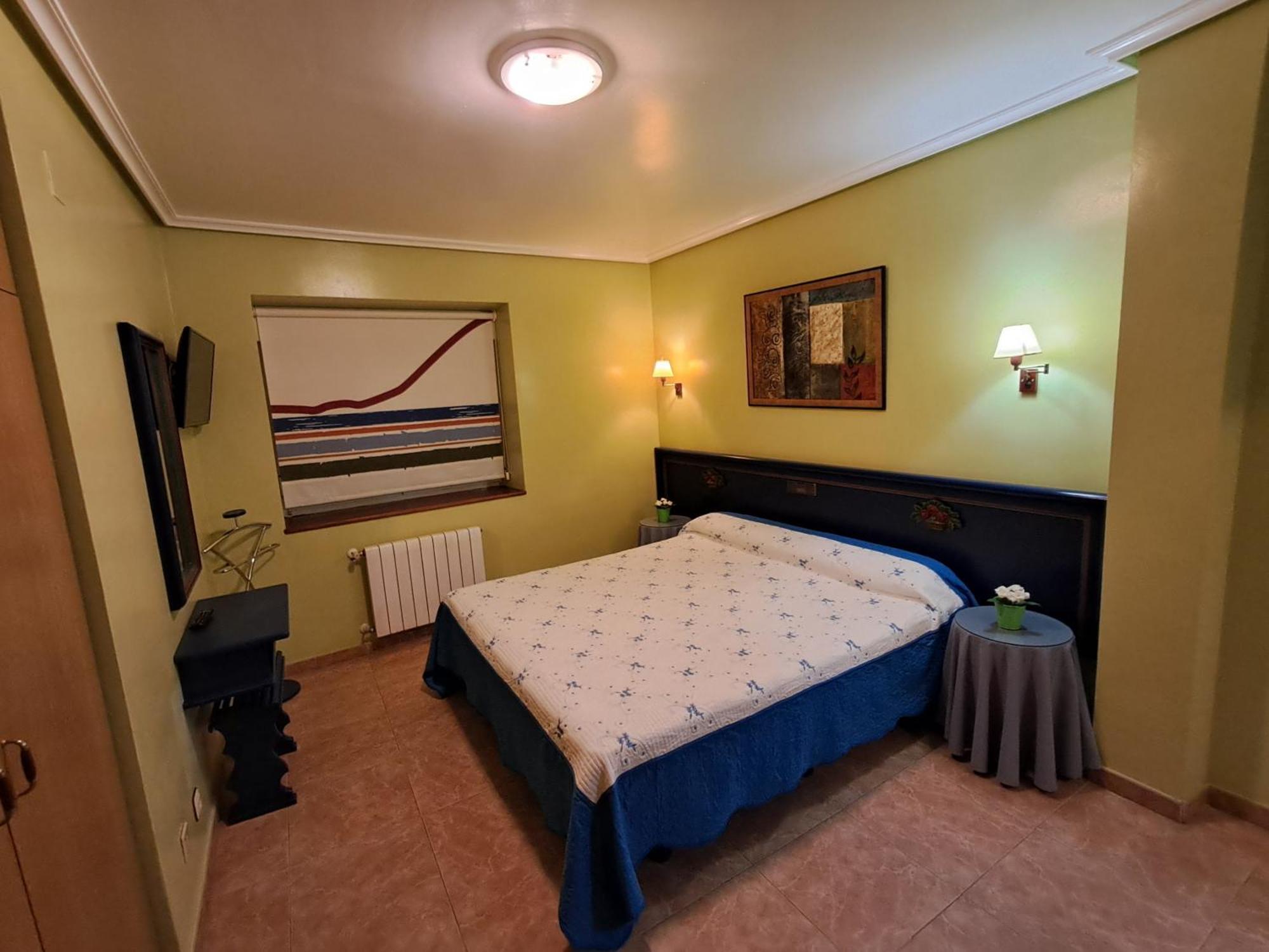 Superior King Room,1769861114:JPEG