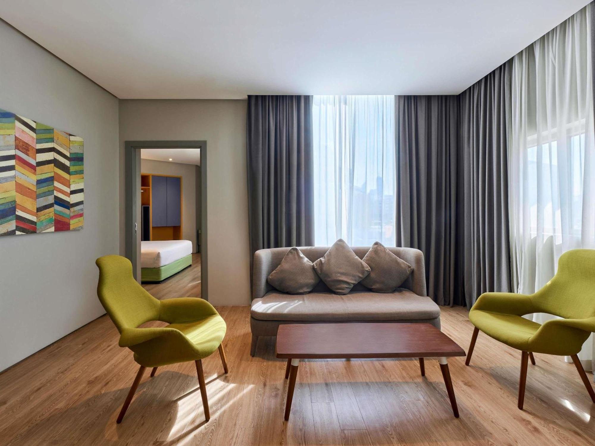 Double Suite a Living Room