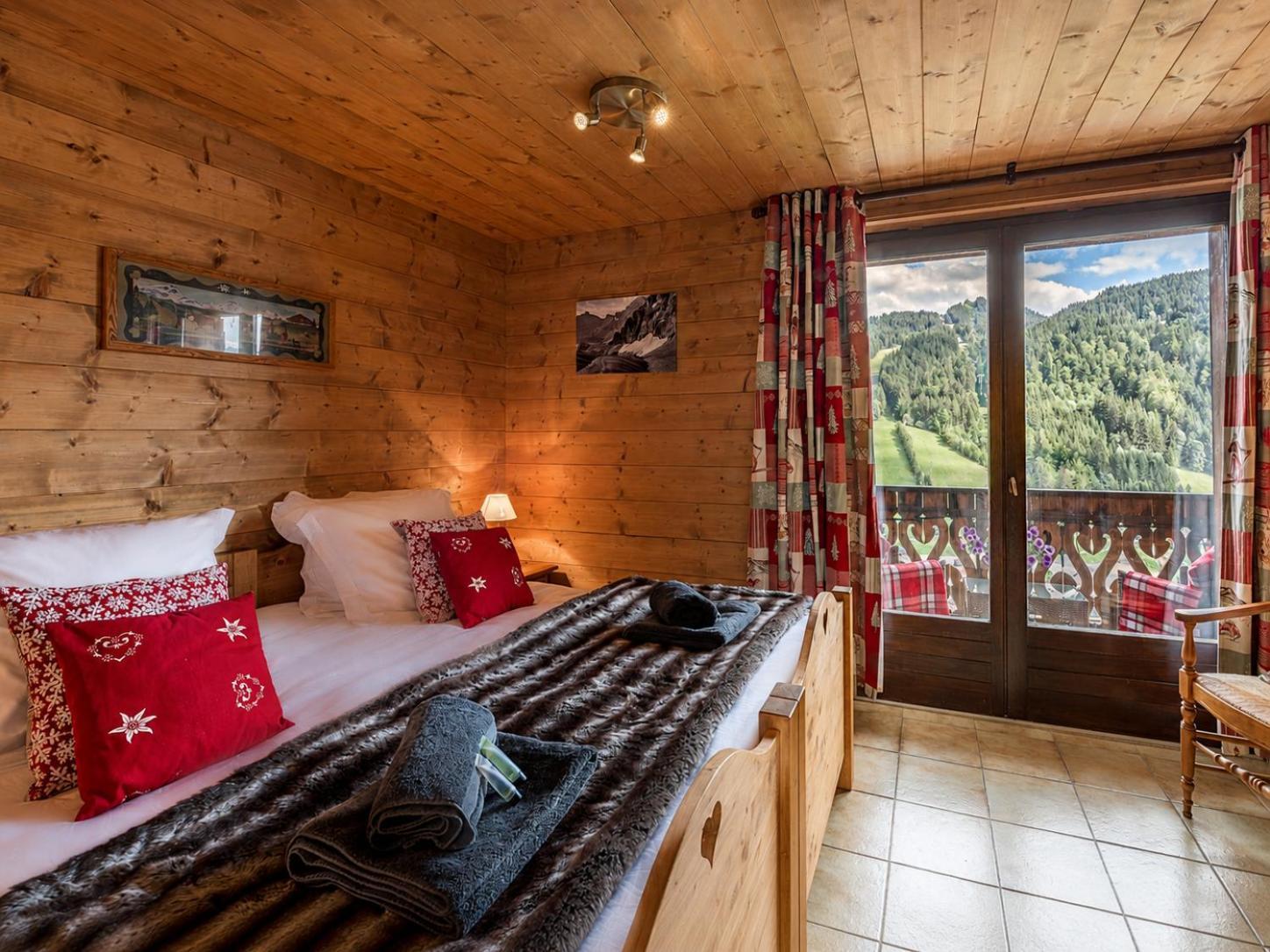 Deluxe Family Suite
