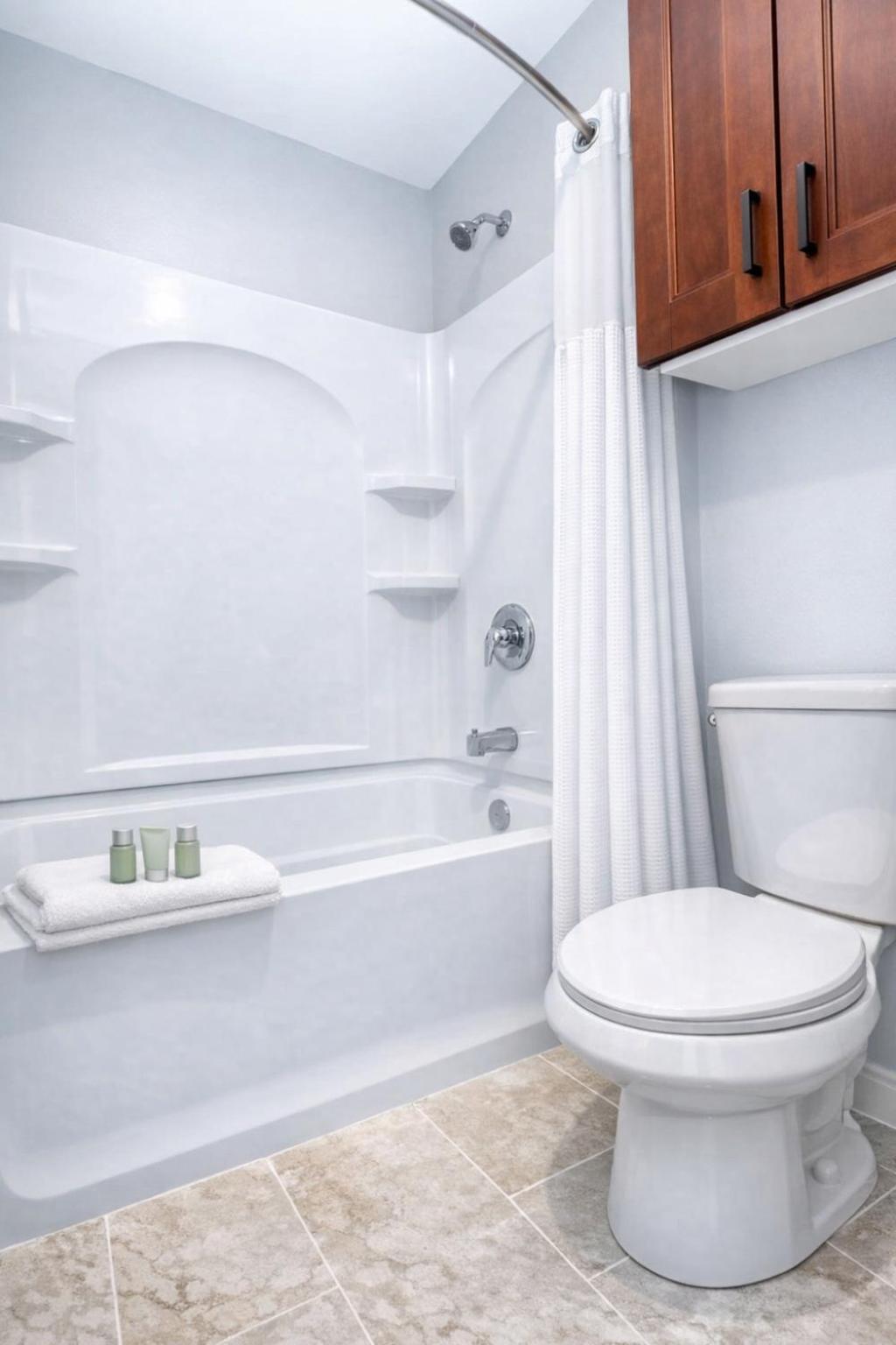 Executive Suite,1769929174:JPEG