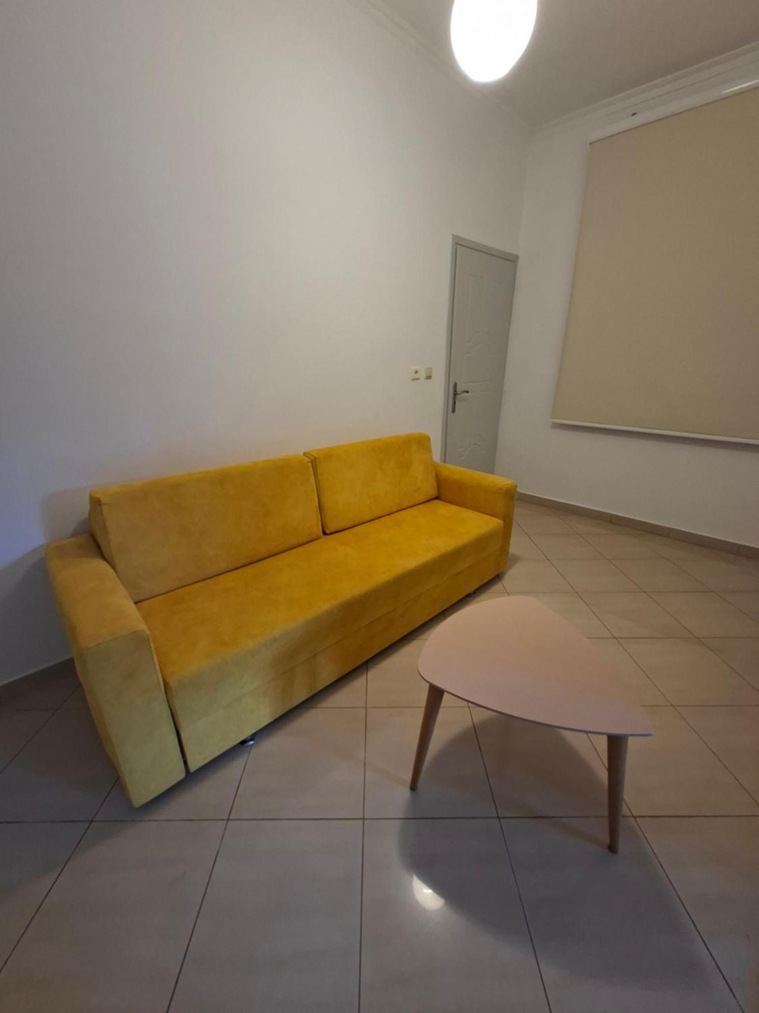 Appartamento con 2 Camere da Letto