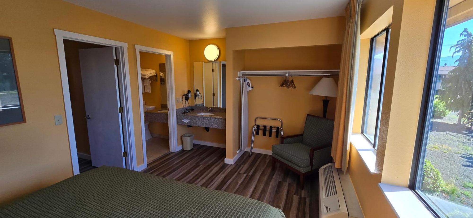 Two-Bedroom Suite