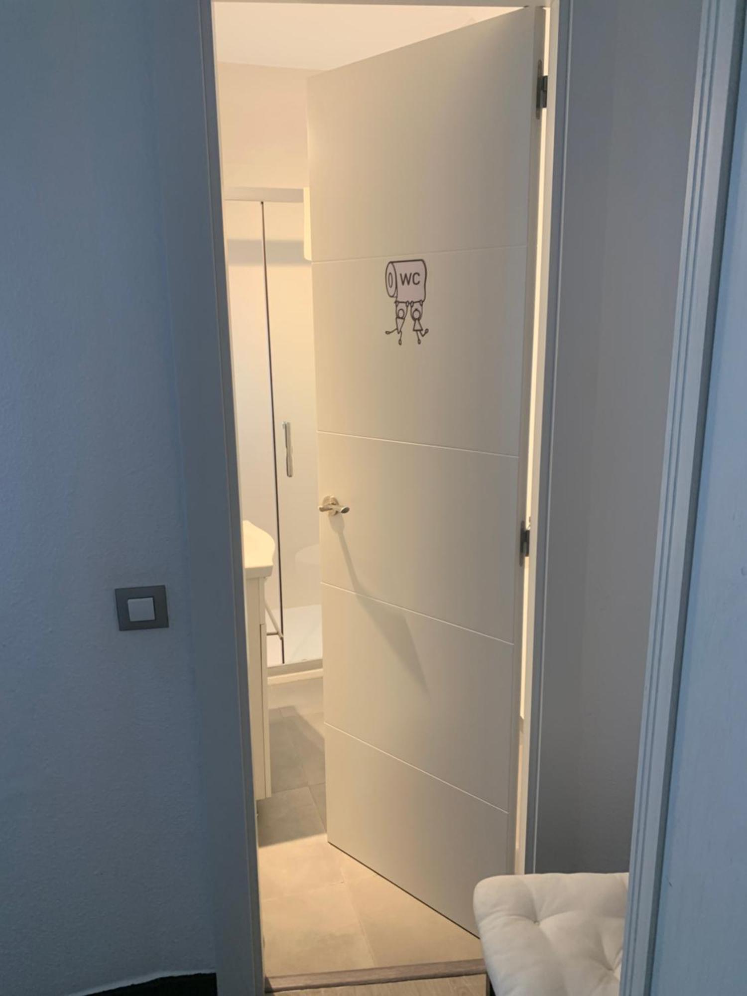 Twin Inner Room