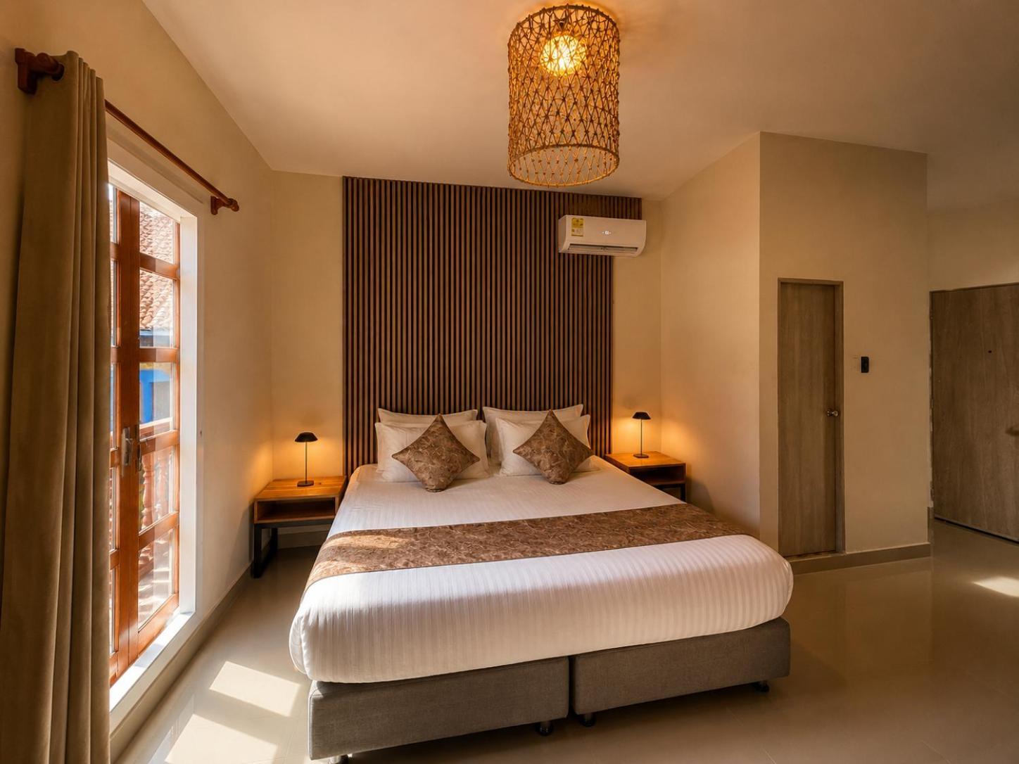 Standard King Room,1769979944:JPEG