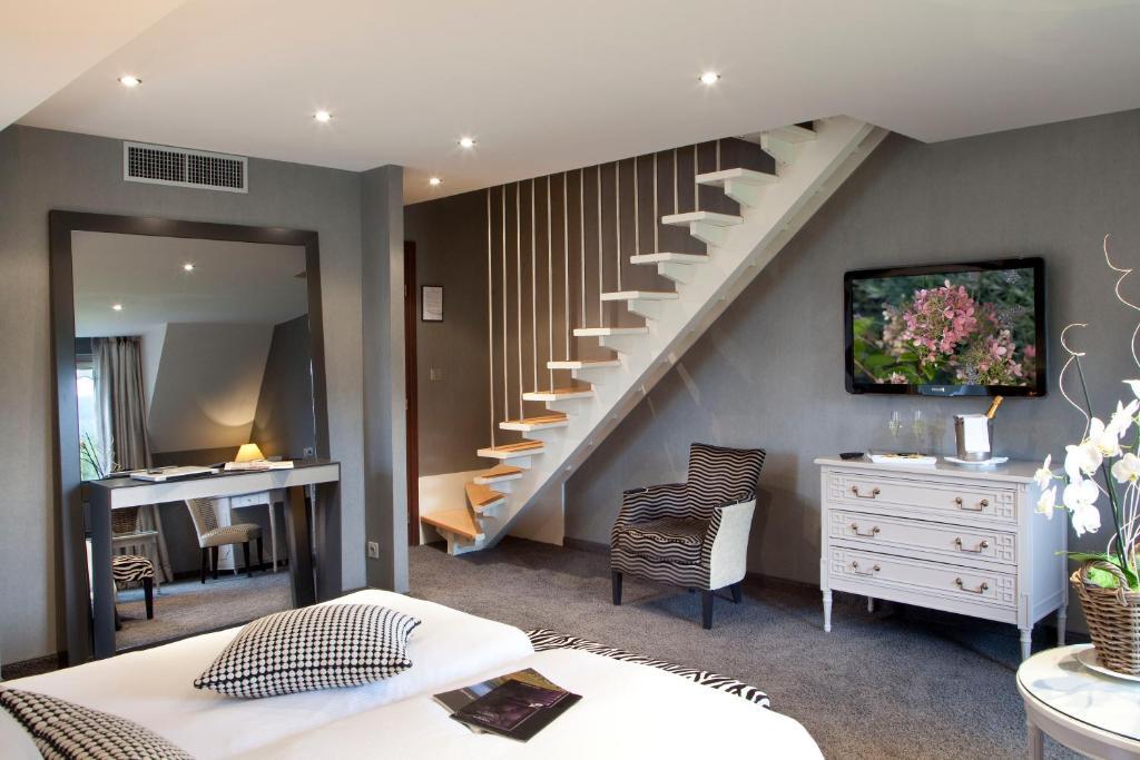 Duplex Suite,1584437241:JPEG