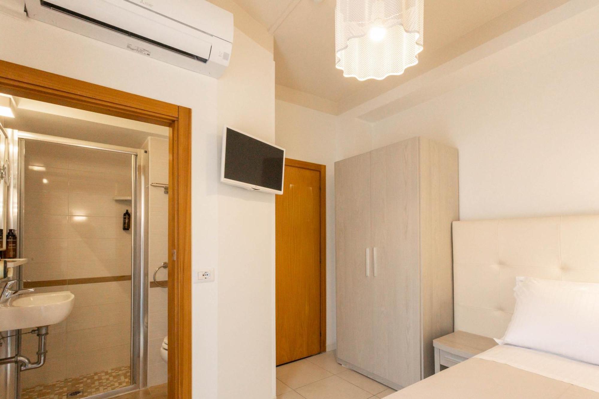 Single Room Balcony,1770037871:JPEG