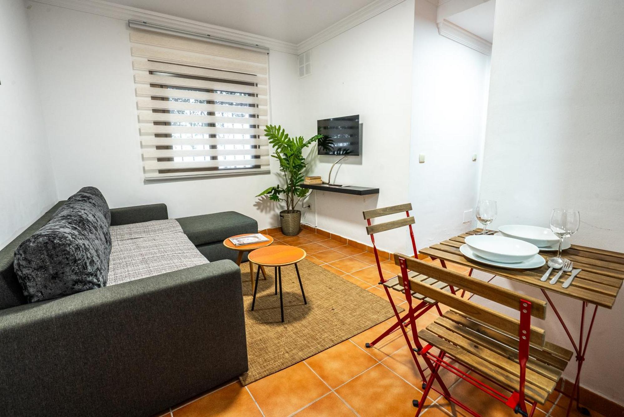One-Bedroom Apartment,1770047586:JPEG