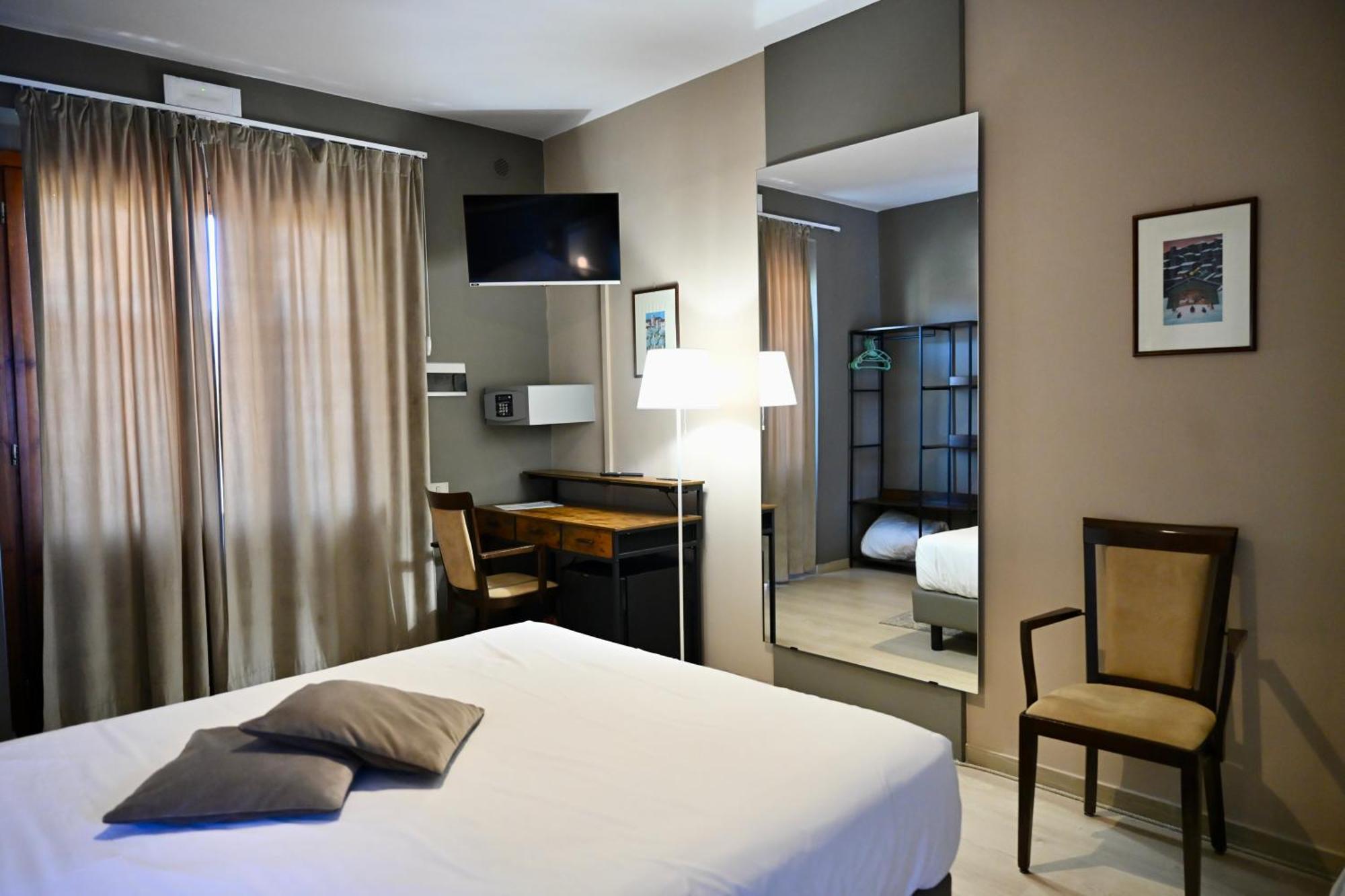 Comfort Double Room Balcony or Garden
