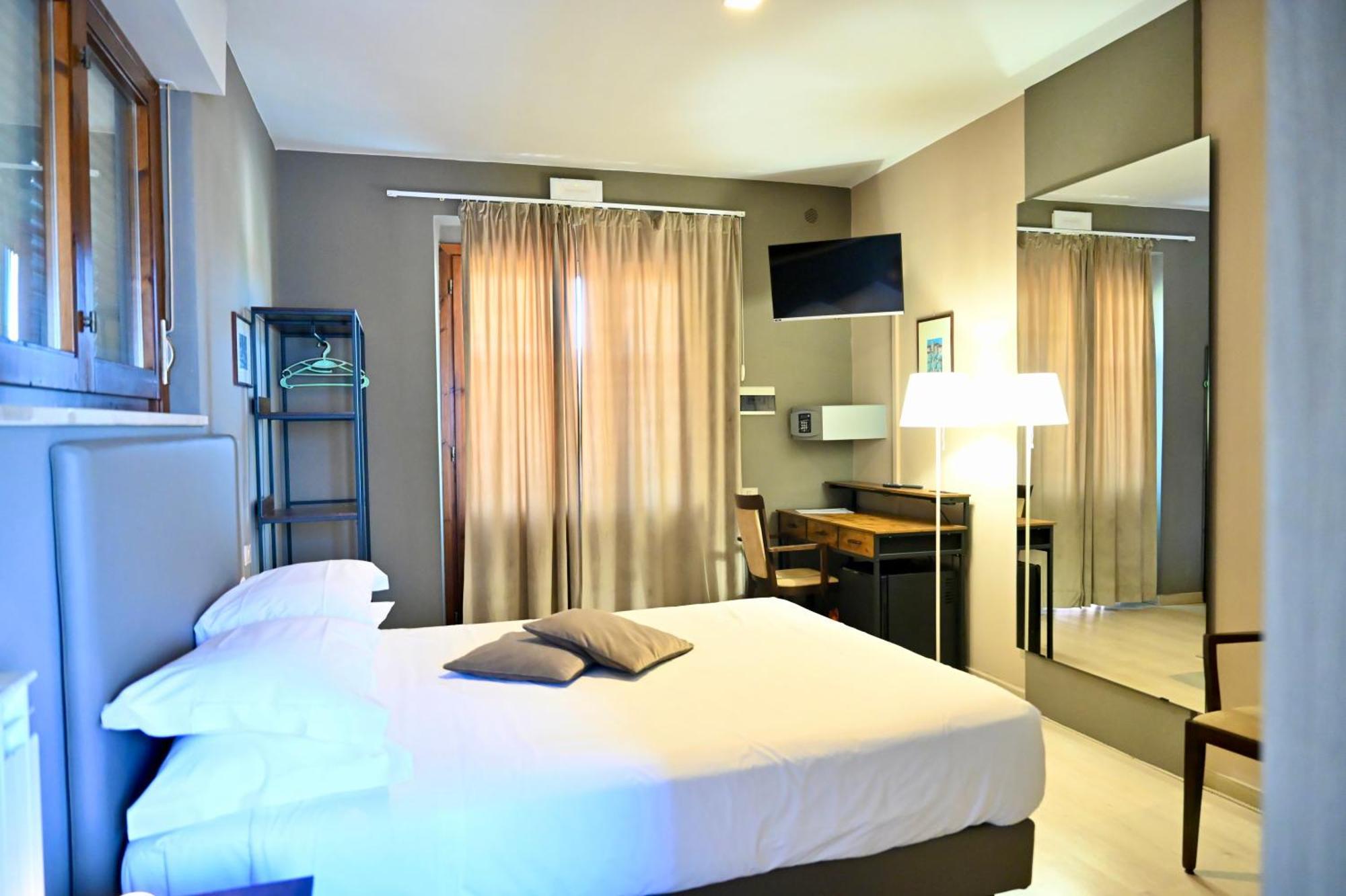 Comfort Triple Room Balcony or Garden