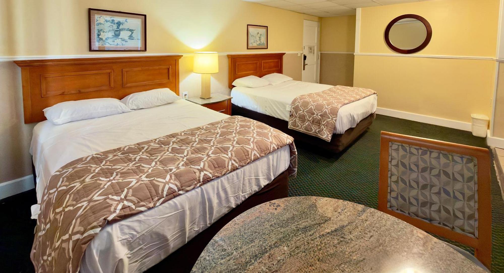 Queen Room