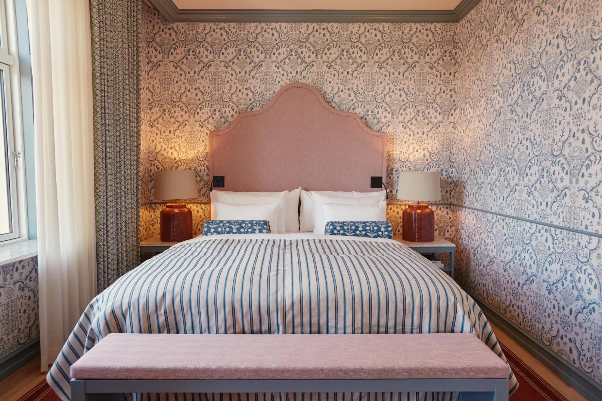 Henrik's Signature Suite