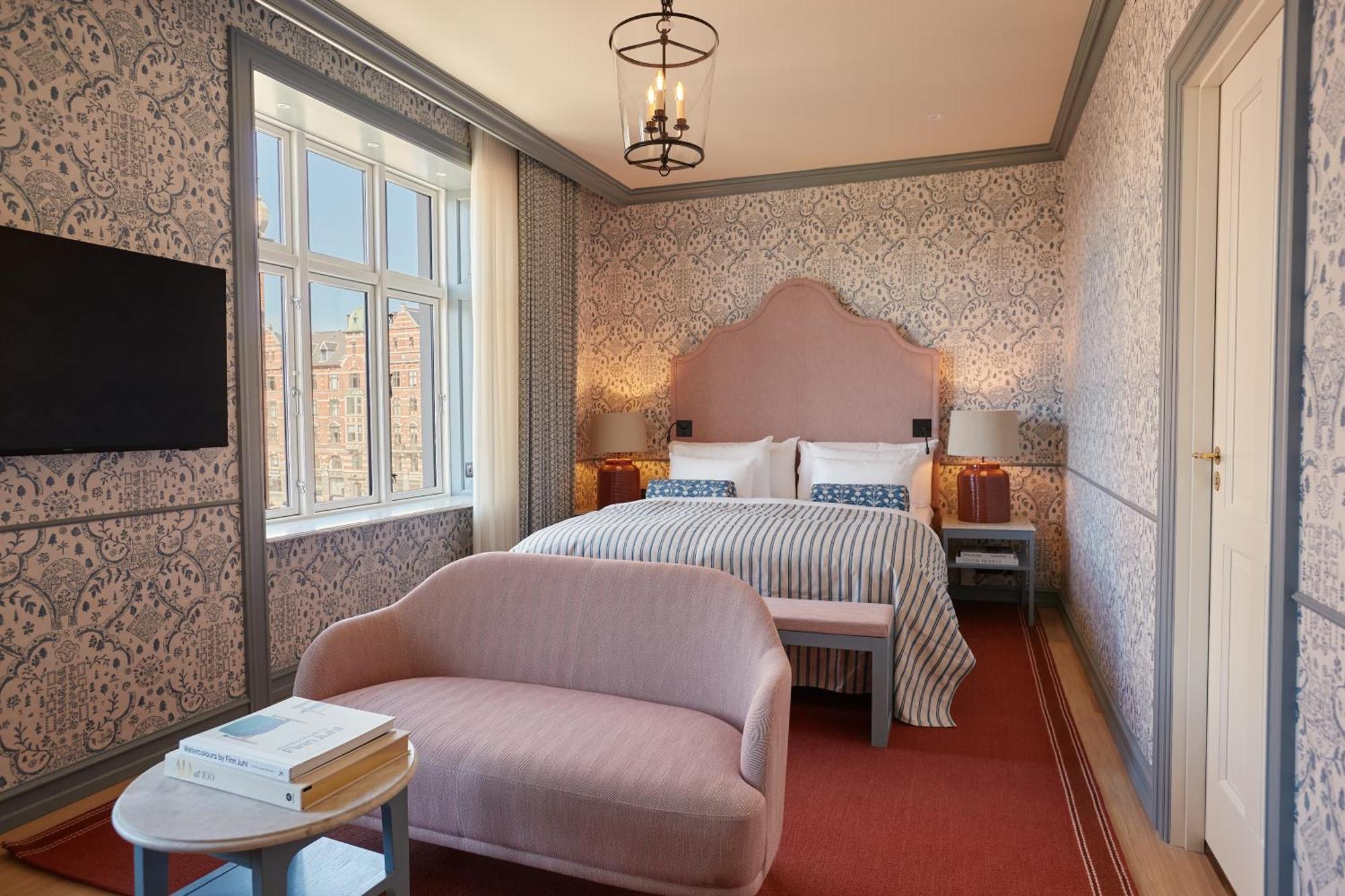 Henrik's Signature Suite