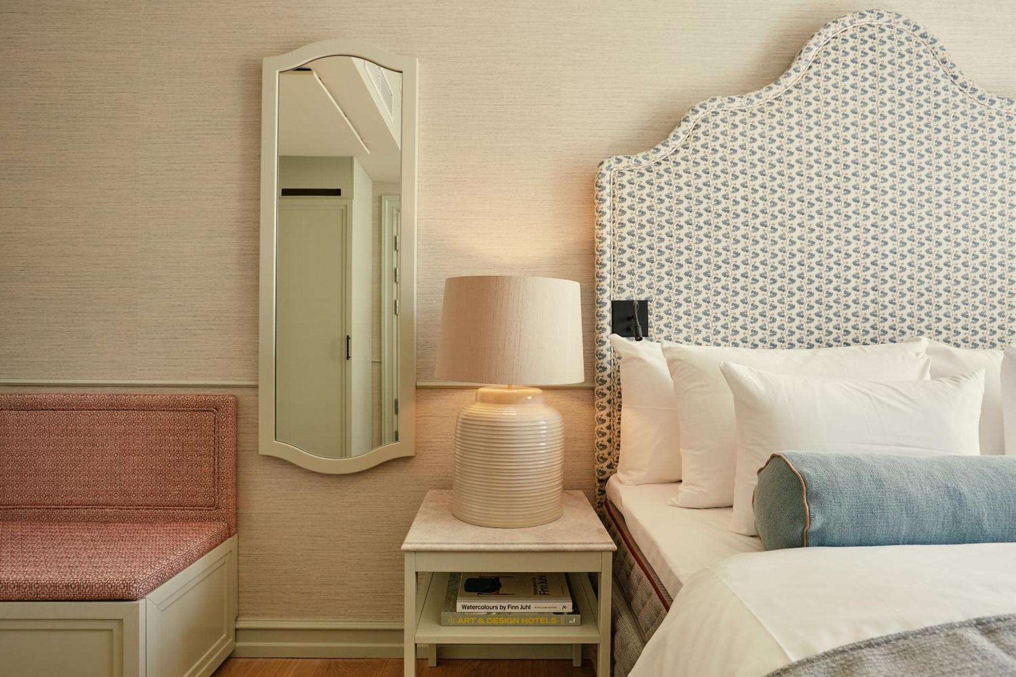 Luxury Room