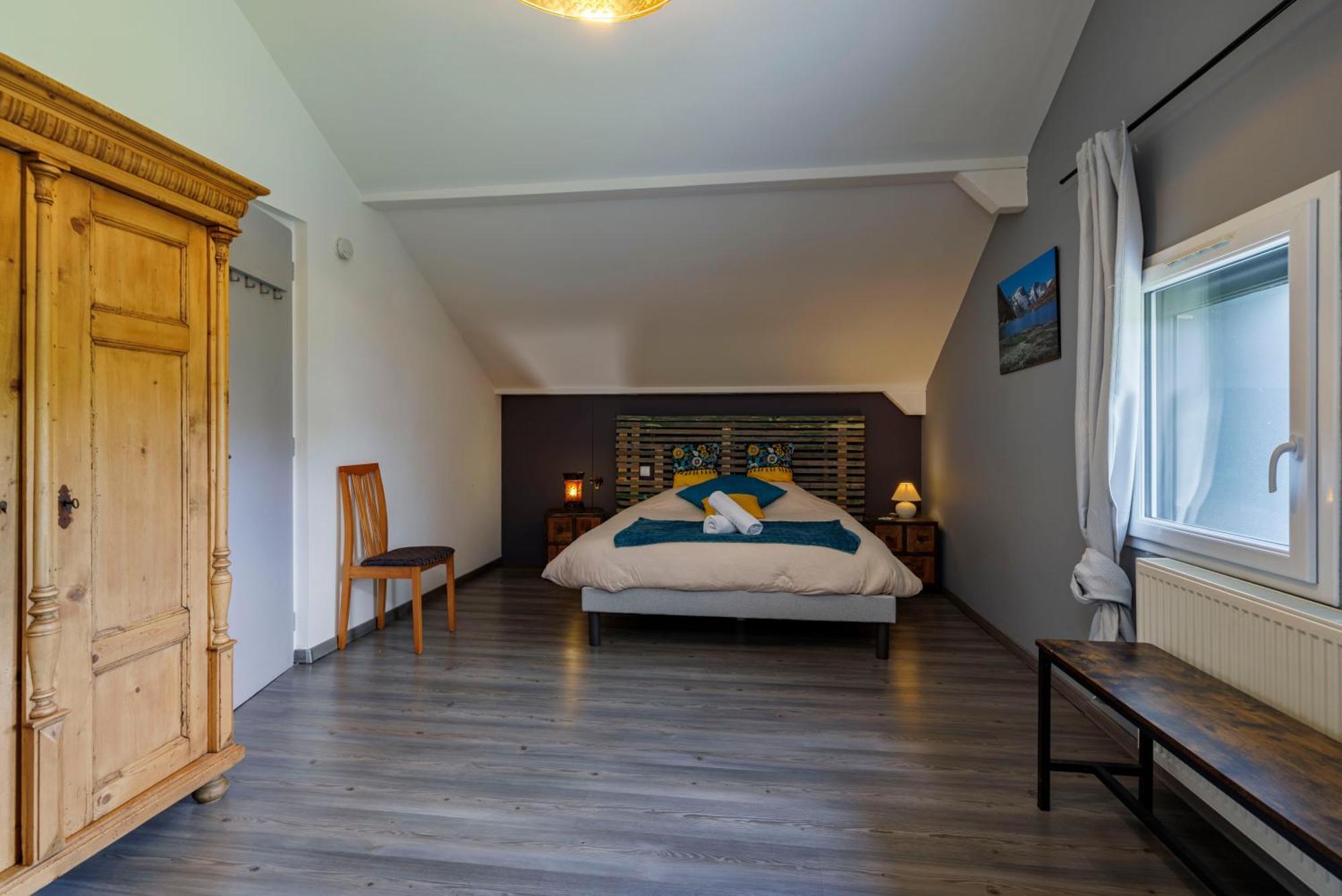Double Room,1770232721:JPEG