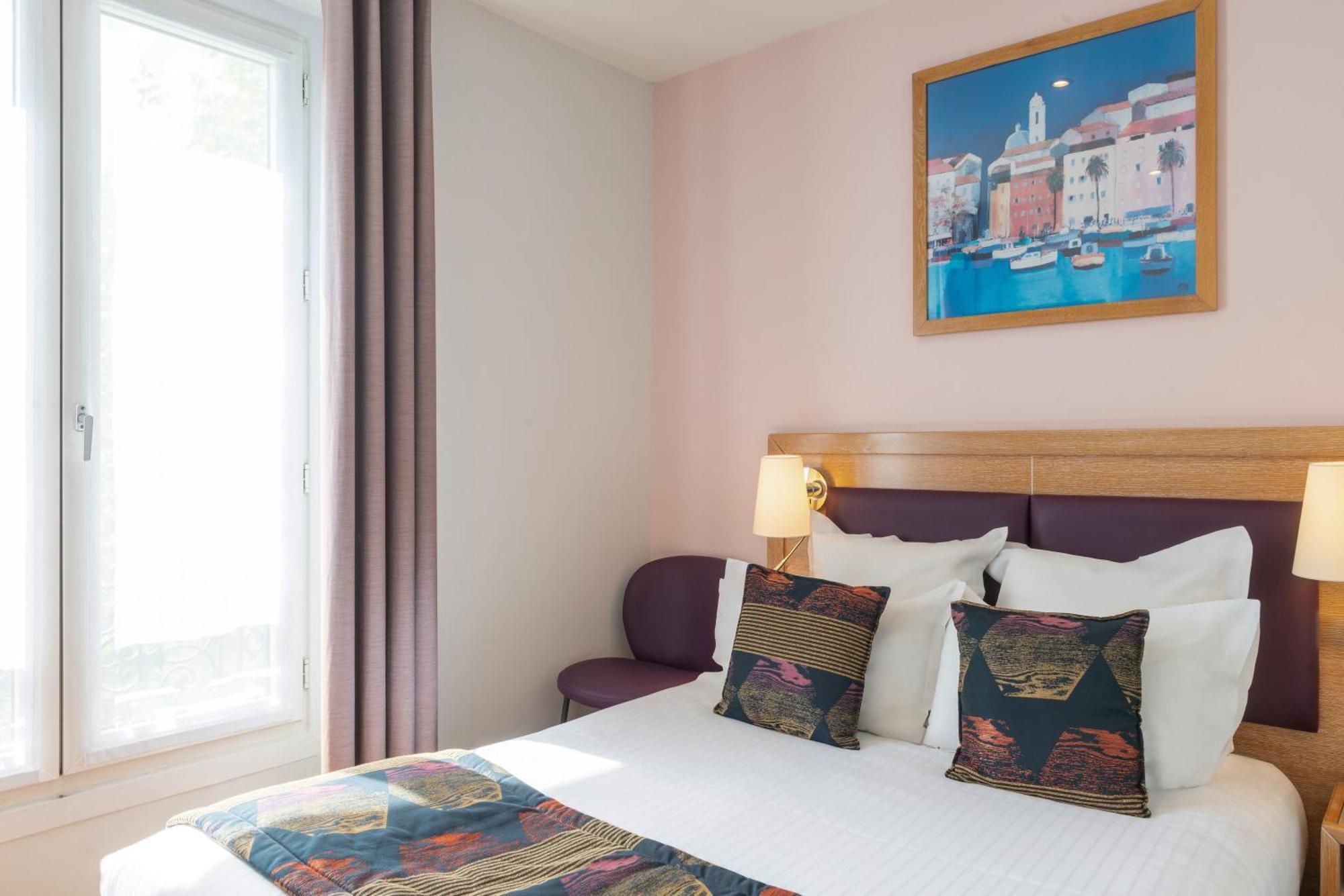 Double Room,1770445508:JPEG