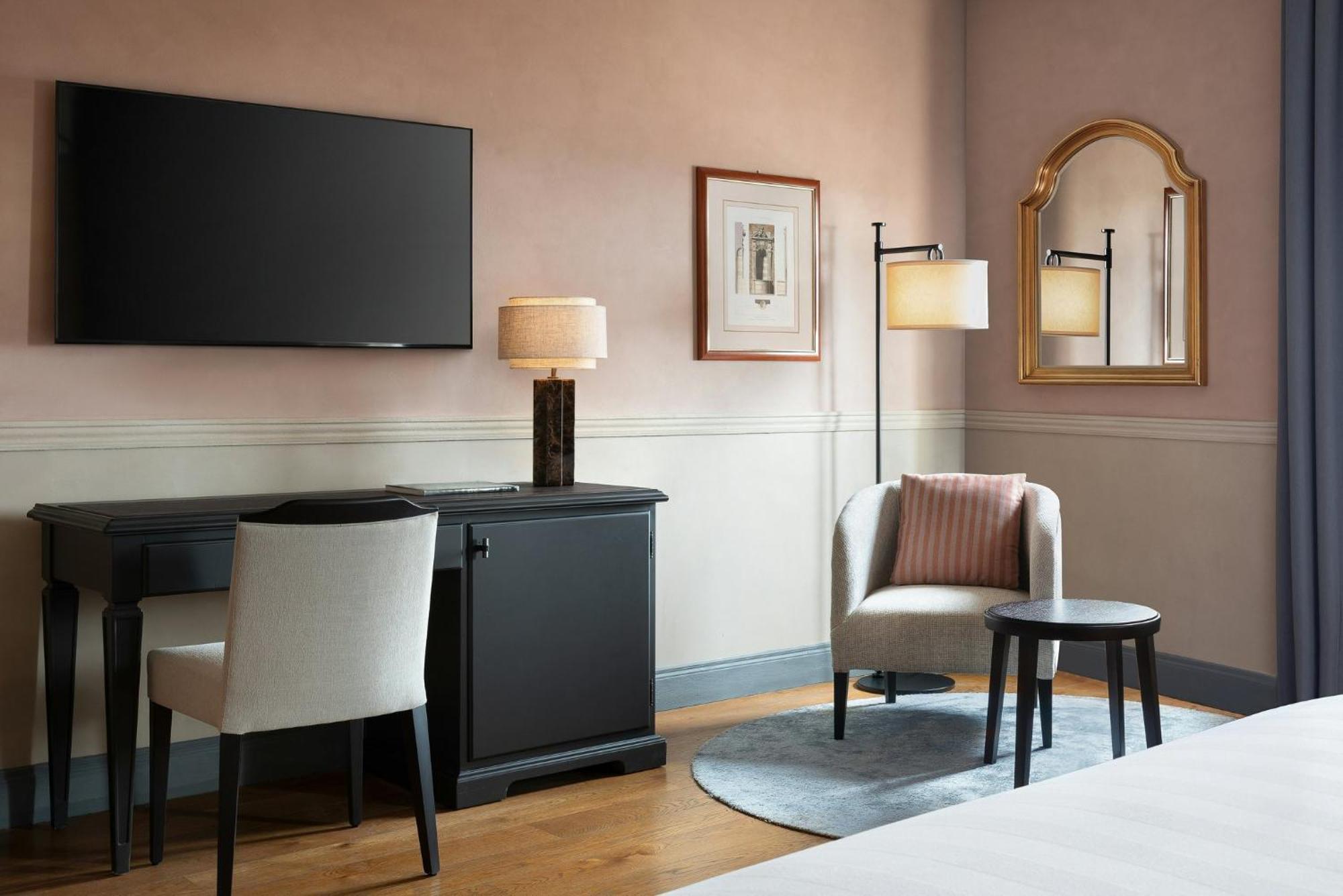 Superior Double Room,1770452532:JPEG