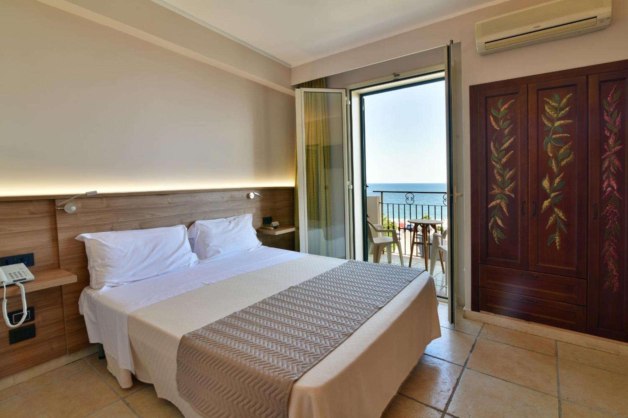 Apartment Sea View