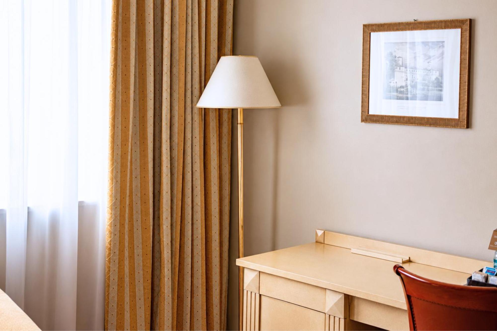 Deluxe Room,1770453233:JPEG